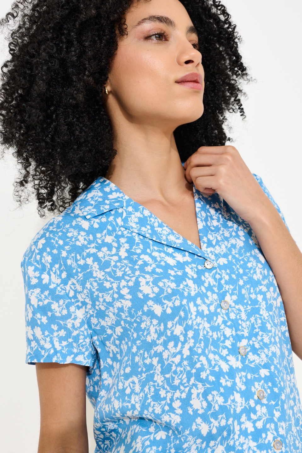 Marika Negative Floral Print Short Sleeve Shirt Blue