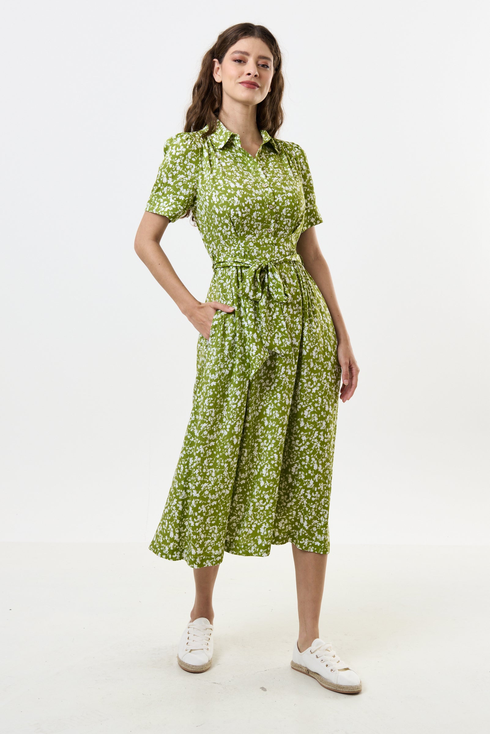 Inesa Negative Floral Print Short Sleeve Midi Shirtdress - Green
