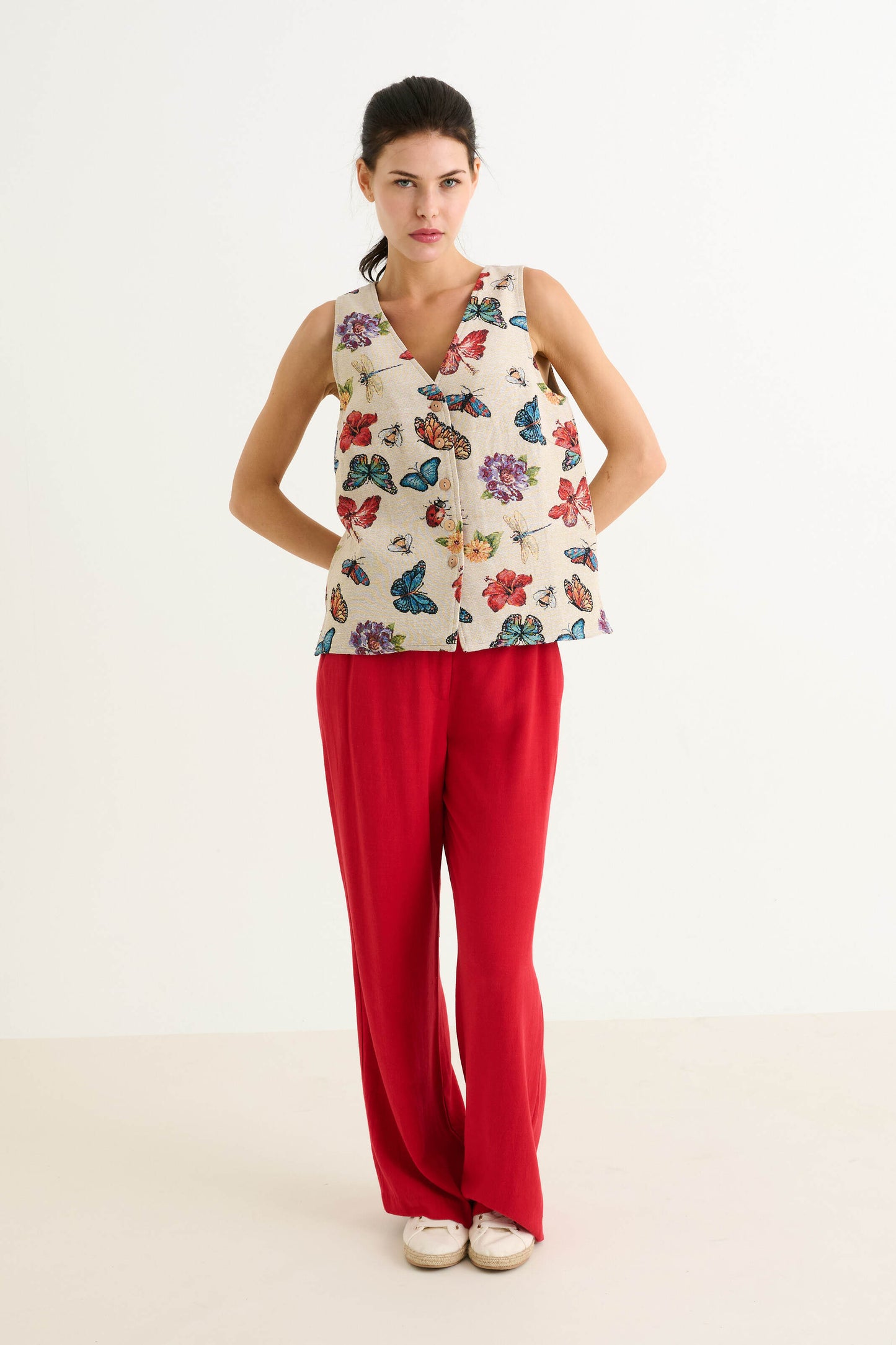 Jakson Flutter Jacquard Waistcoat - Cream