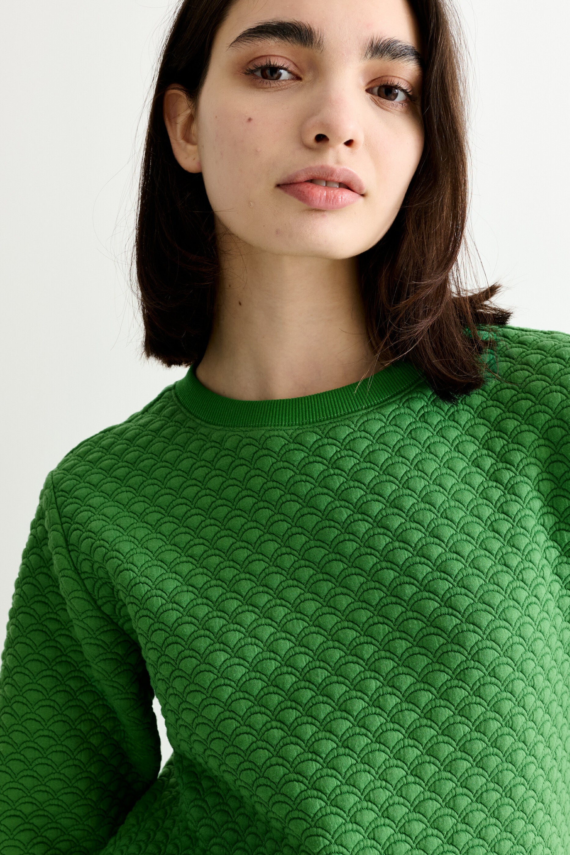 Jan Scallop Quilt Sweatshirt - Green