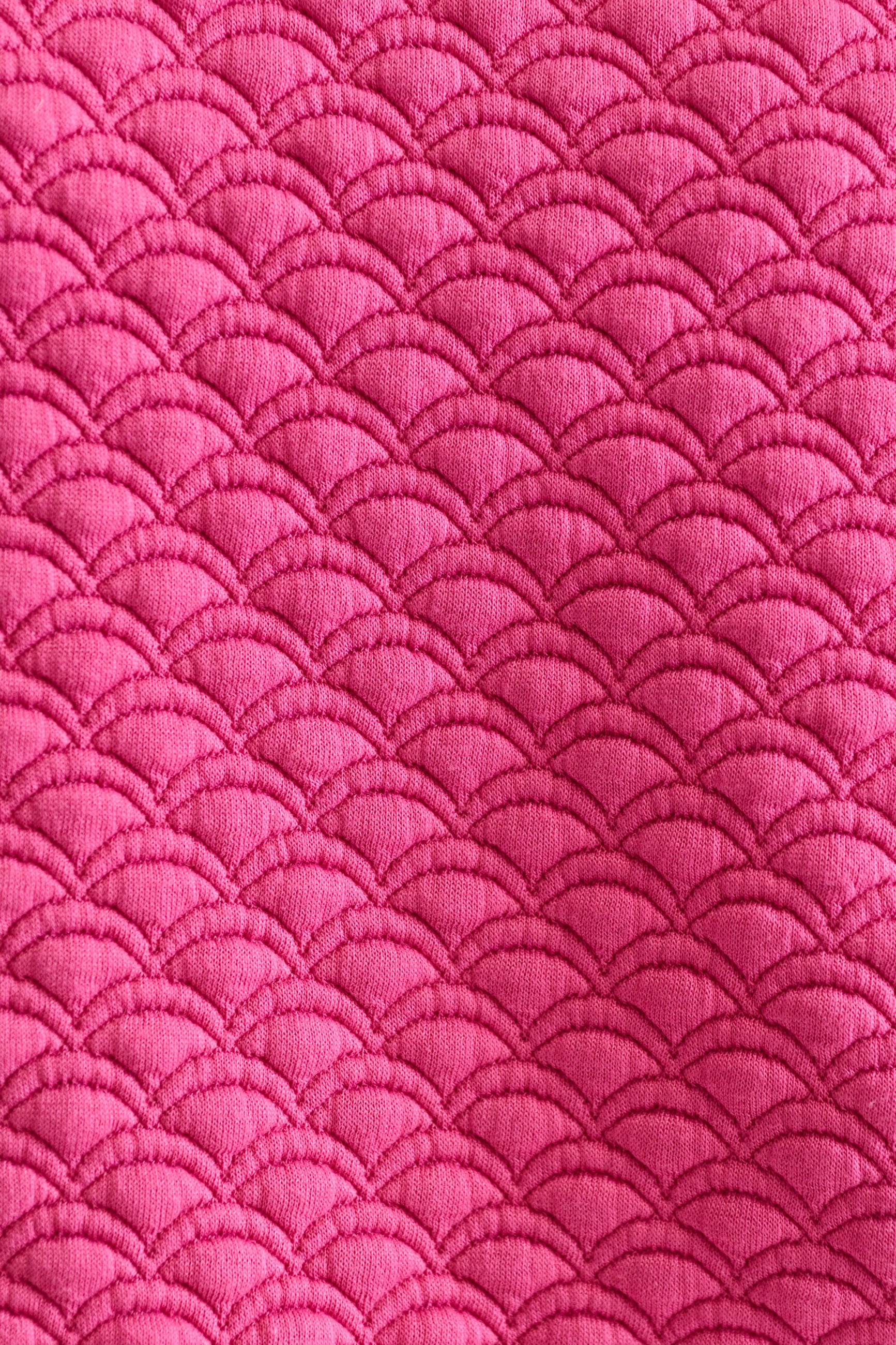 Jan Scallop Quilt Sweatshirt - Pink