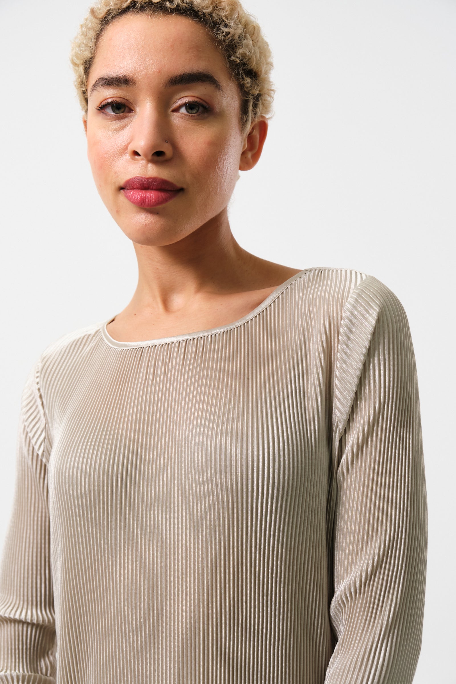 Joeva Pleated Midi Dress - Stone - Detail 2