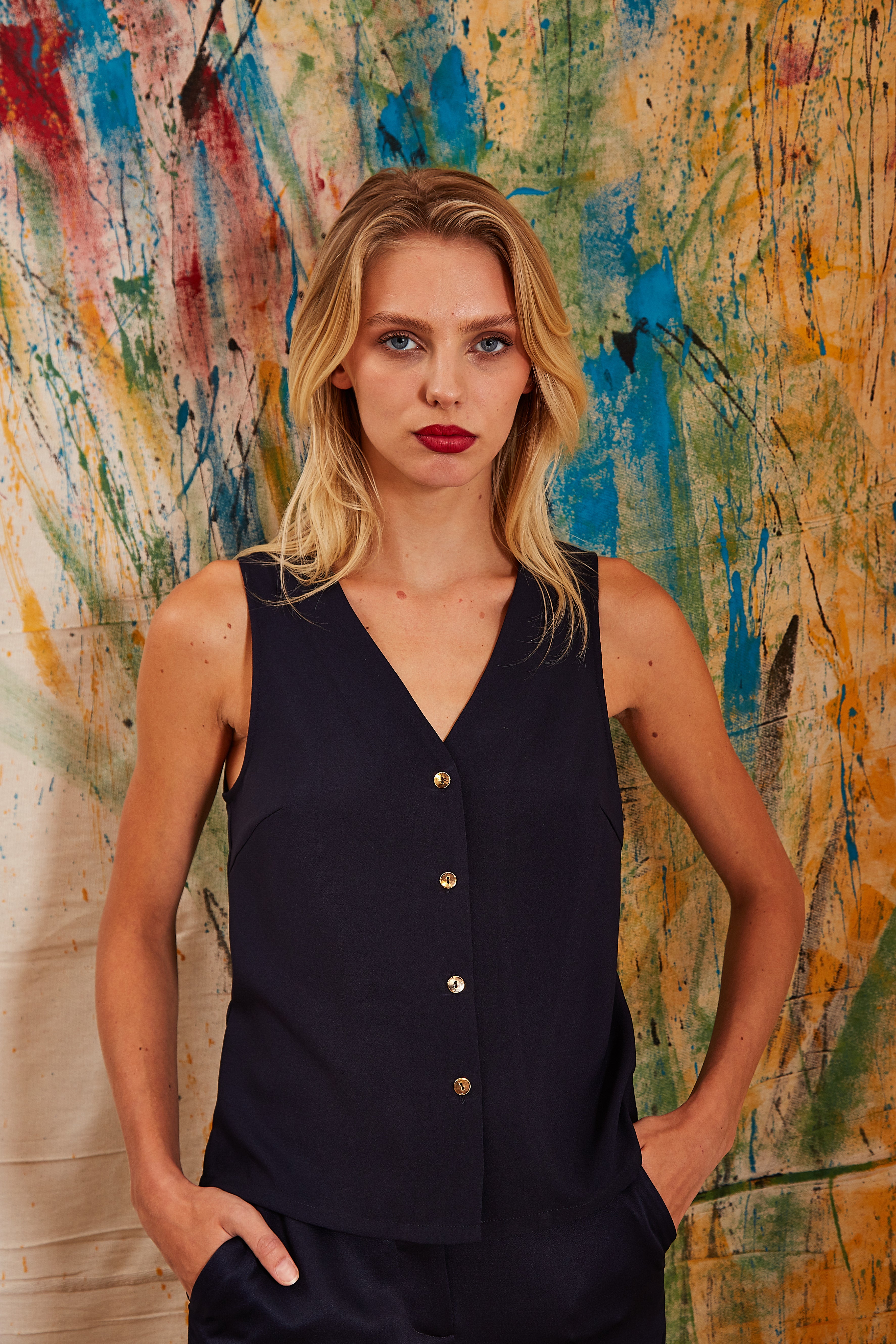 Jakson Sustainable Satin Back Crepe Waistcoat - Navy - Detail 5