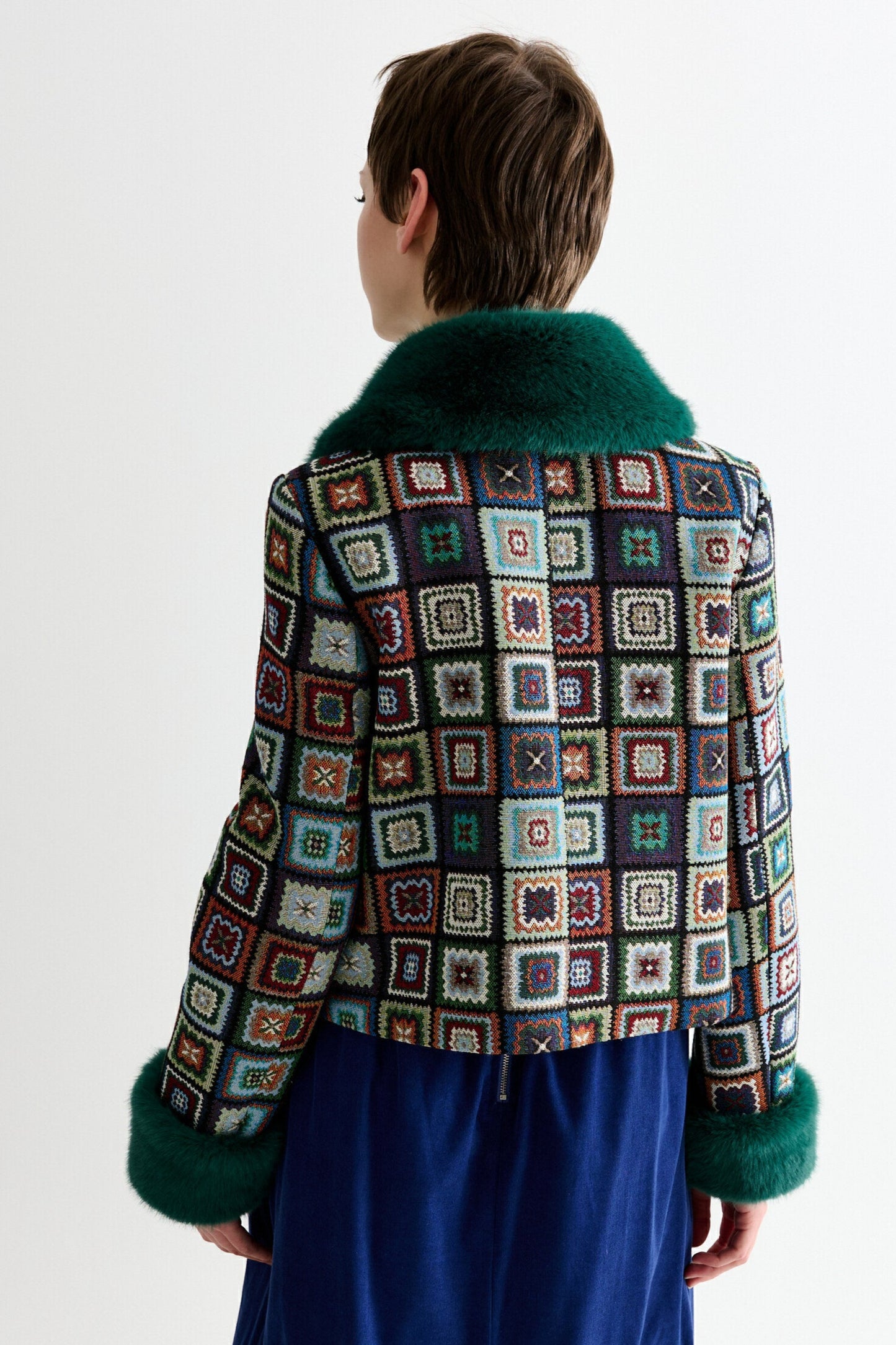 Kent 70'S Patch Jacquard Fur Trim Cropped Jacket
