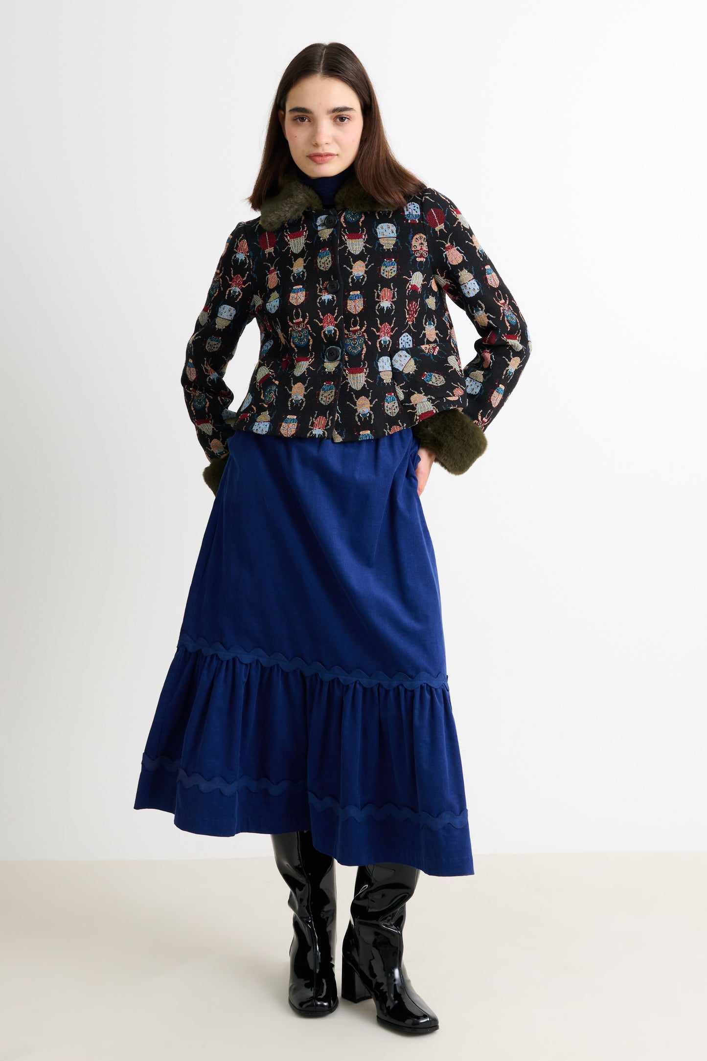 Kent Beetlejuice Jacquard Fur Trim Cropped Jacket