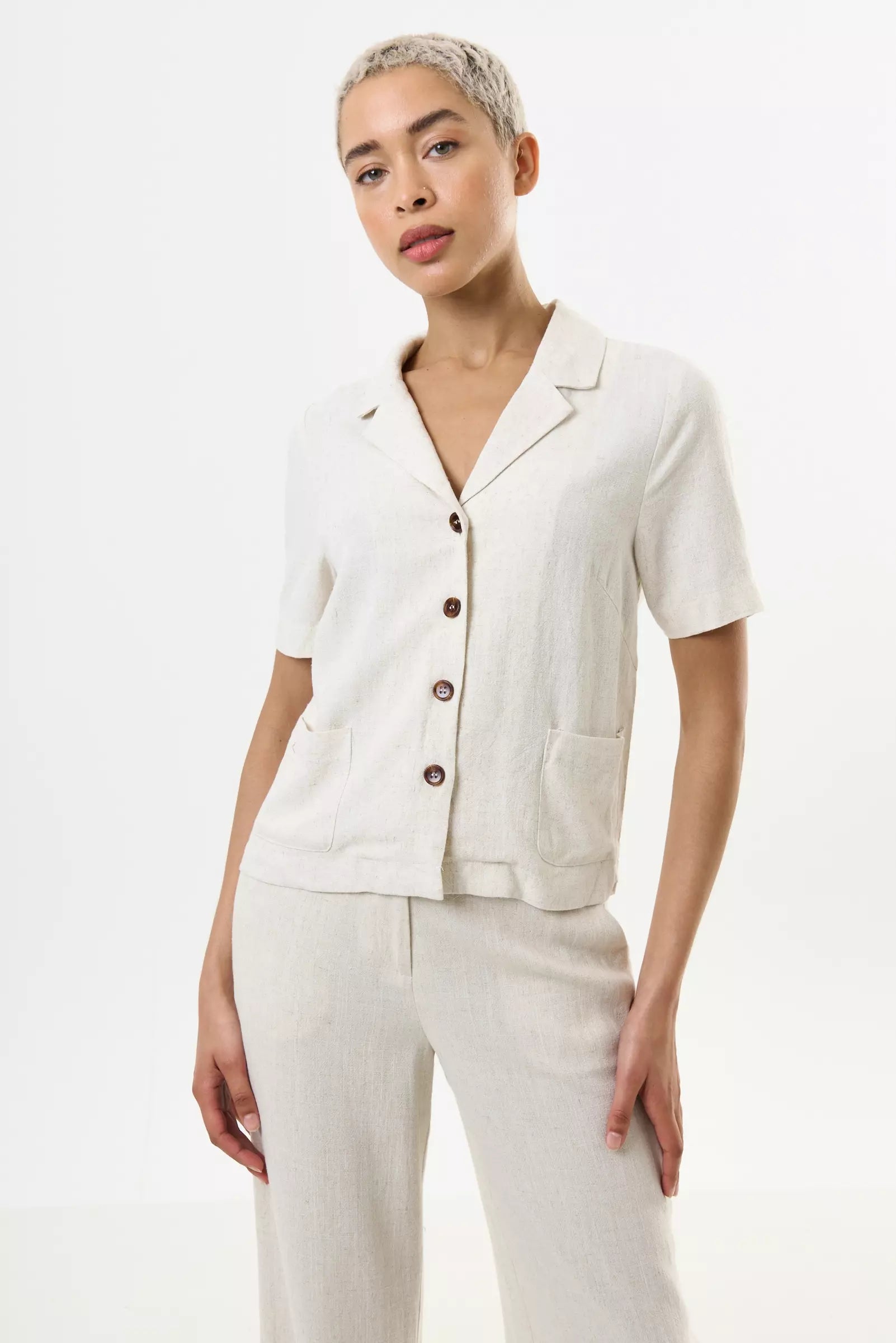 Kit Linen Mix 2 Pocket Short Sleeve Resort Shirt-Natural