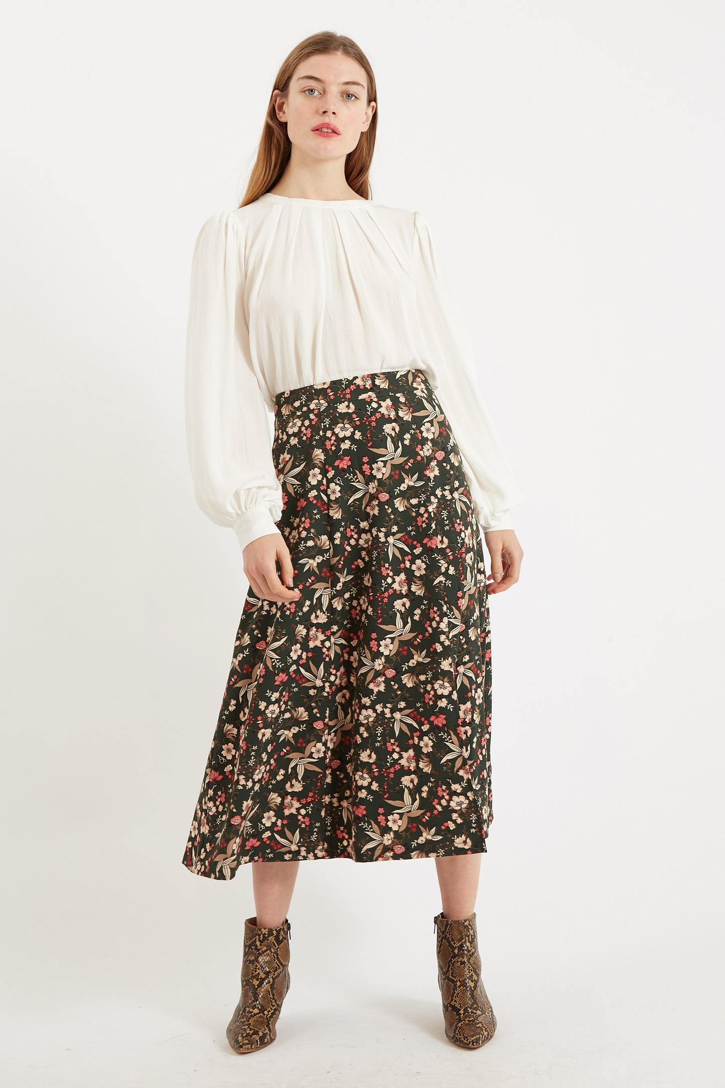 Kiyo Tapestry Print Midi Skirt