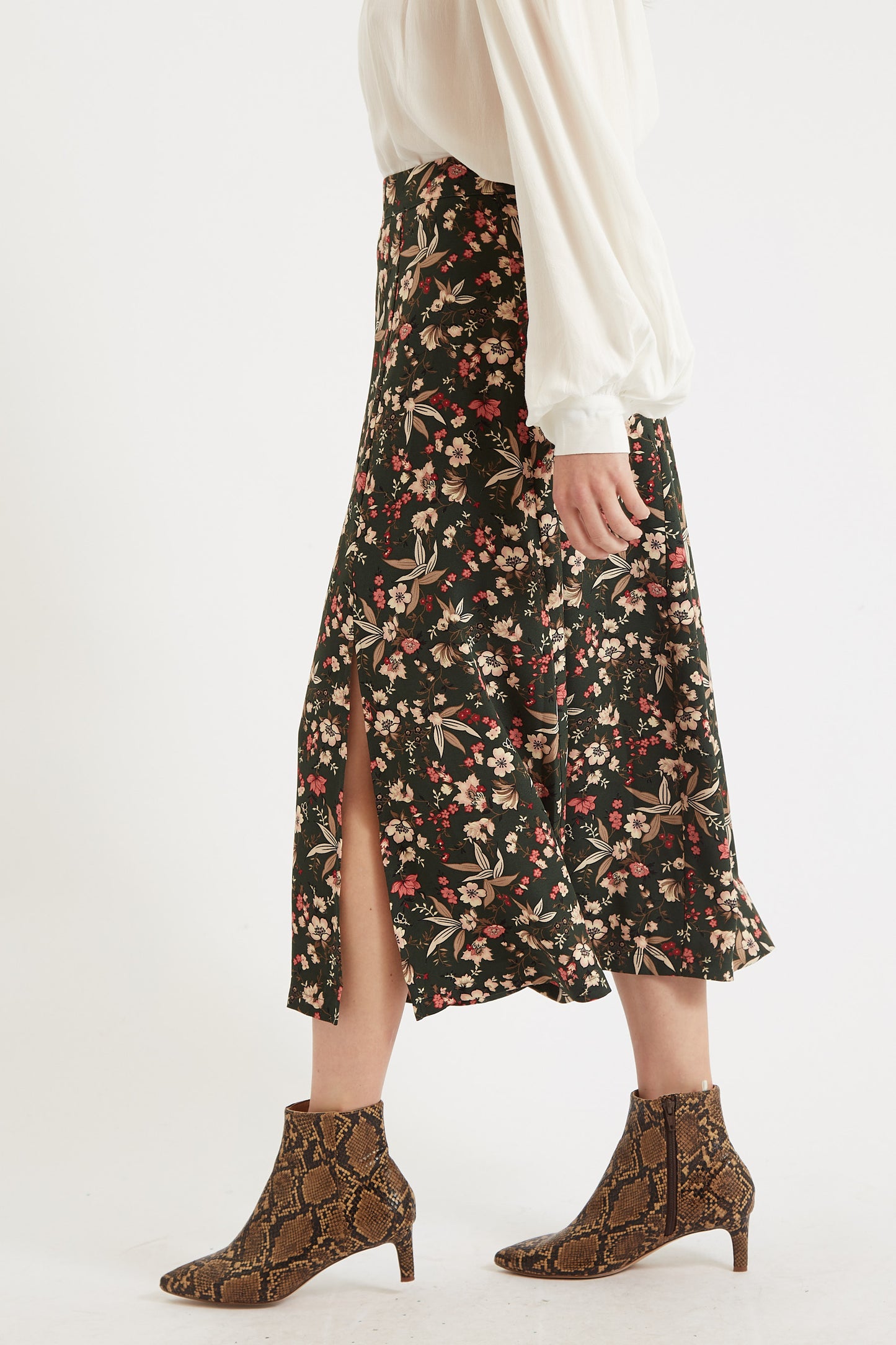 Kiyo Tapestry Print Midi Skirt