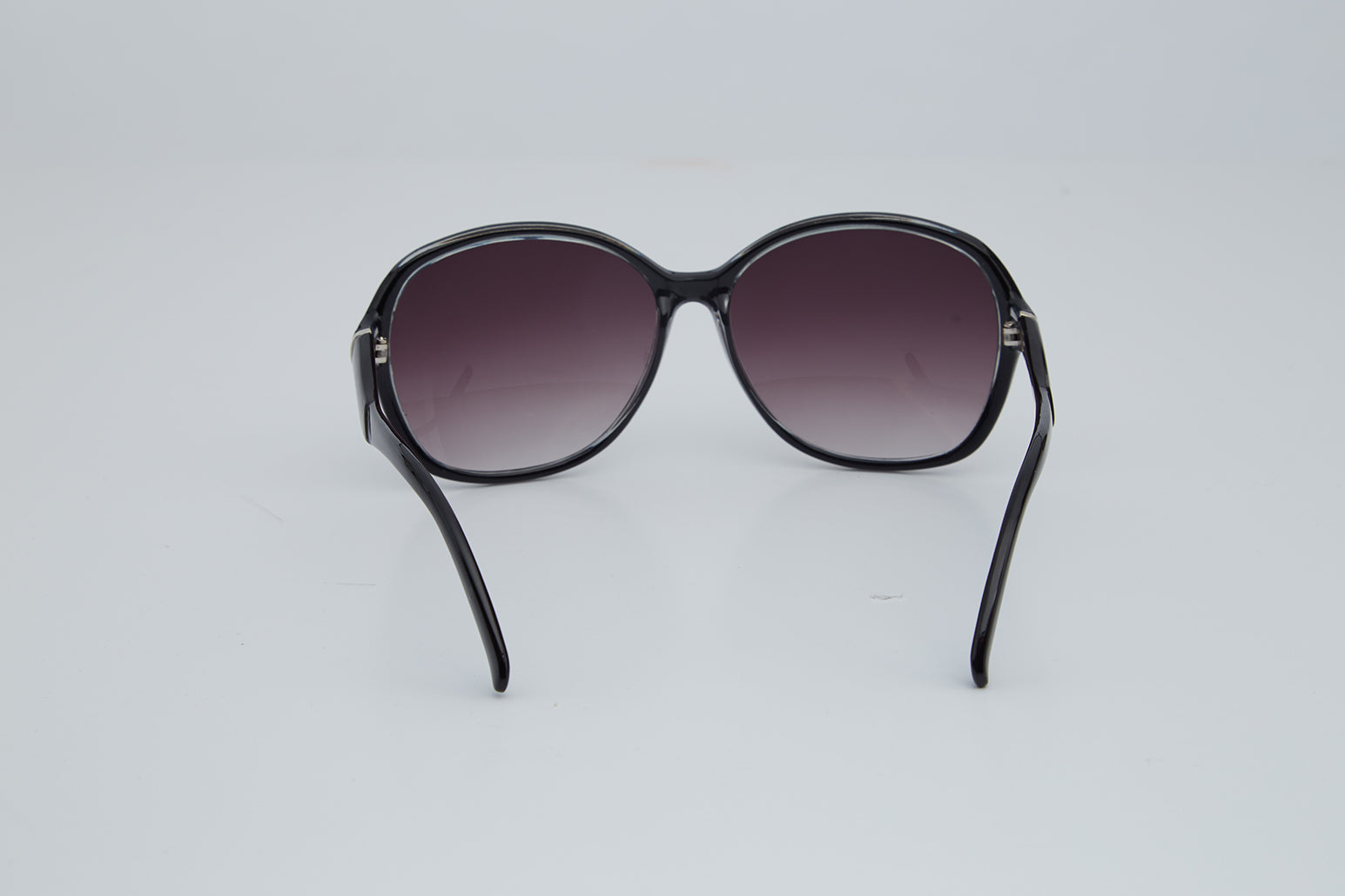 Kauri Black Sunglasses - Detail 3