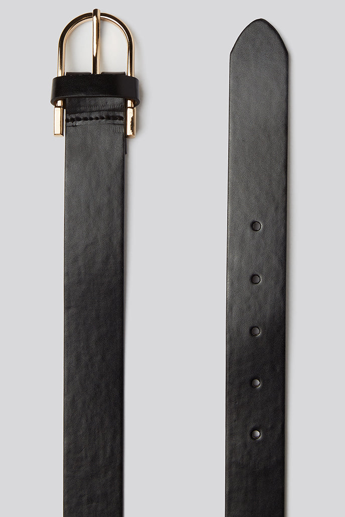 Kayley Curved Buckle Belt in Black - Detail 1