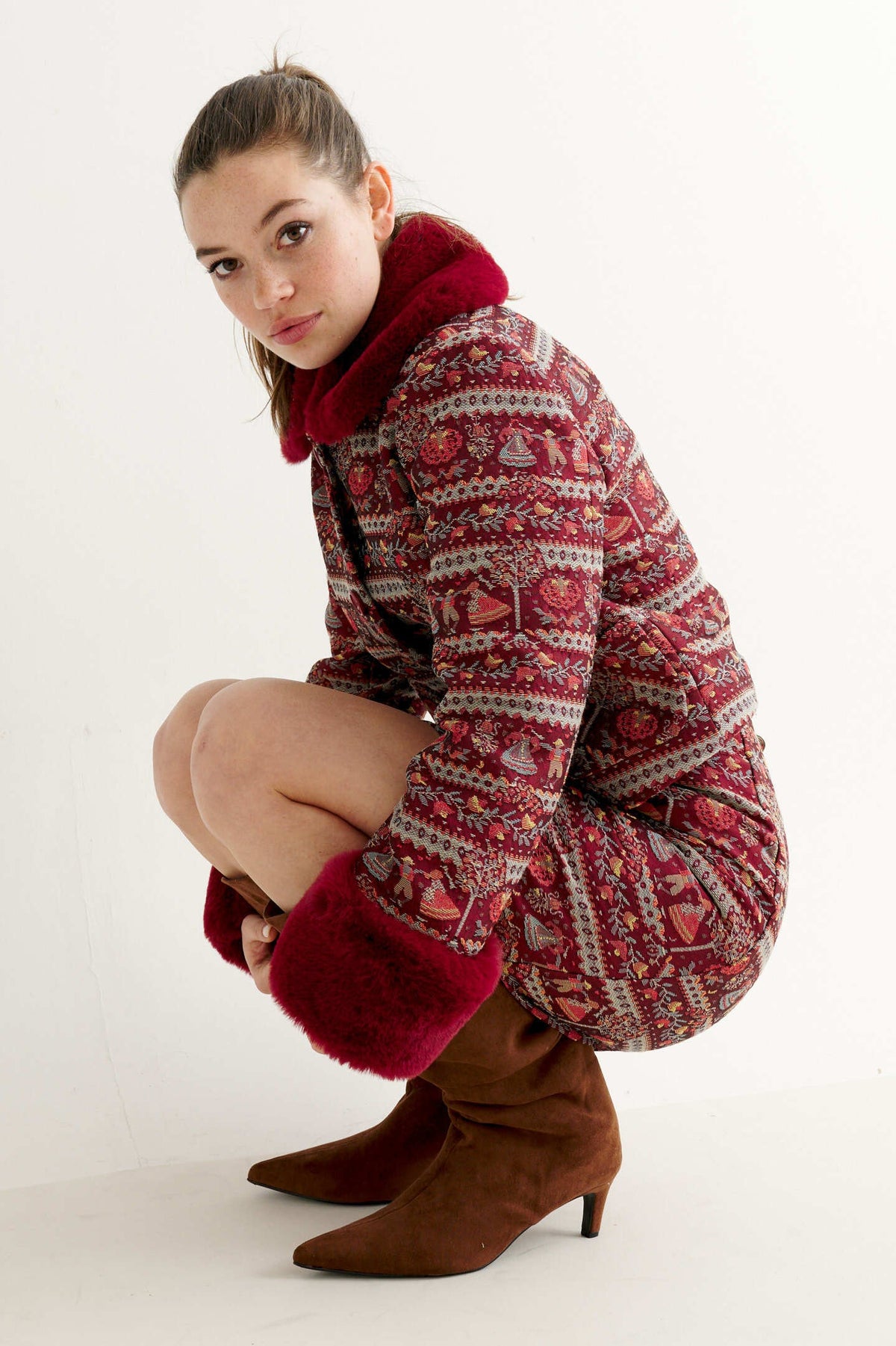 Kent Heirloom Fur Trim Cropped Jacket - Wine