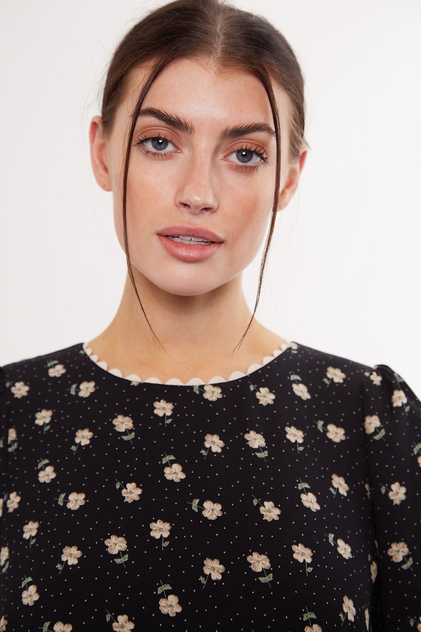 Louche Lilianne Anemone Print Mini Tiered Long Sleeve Dress
