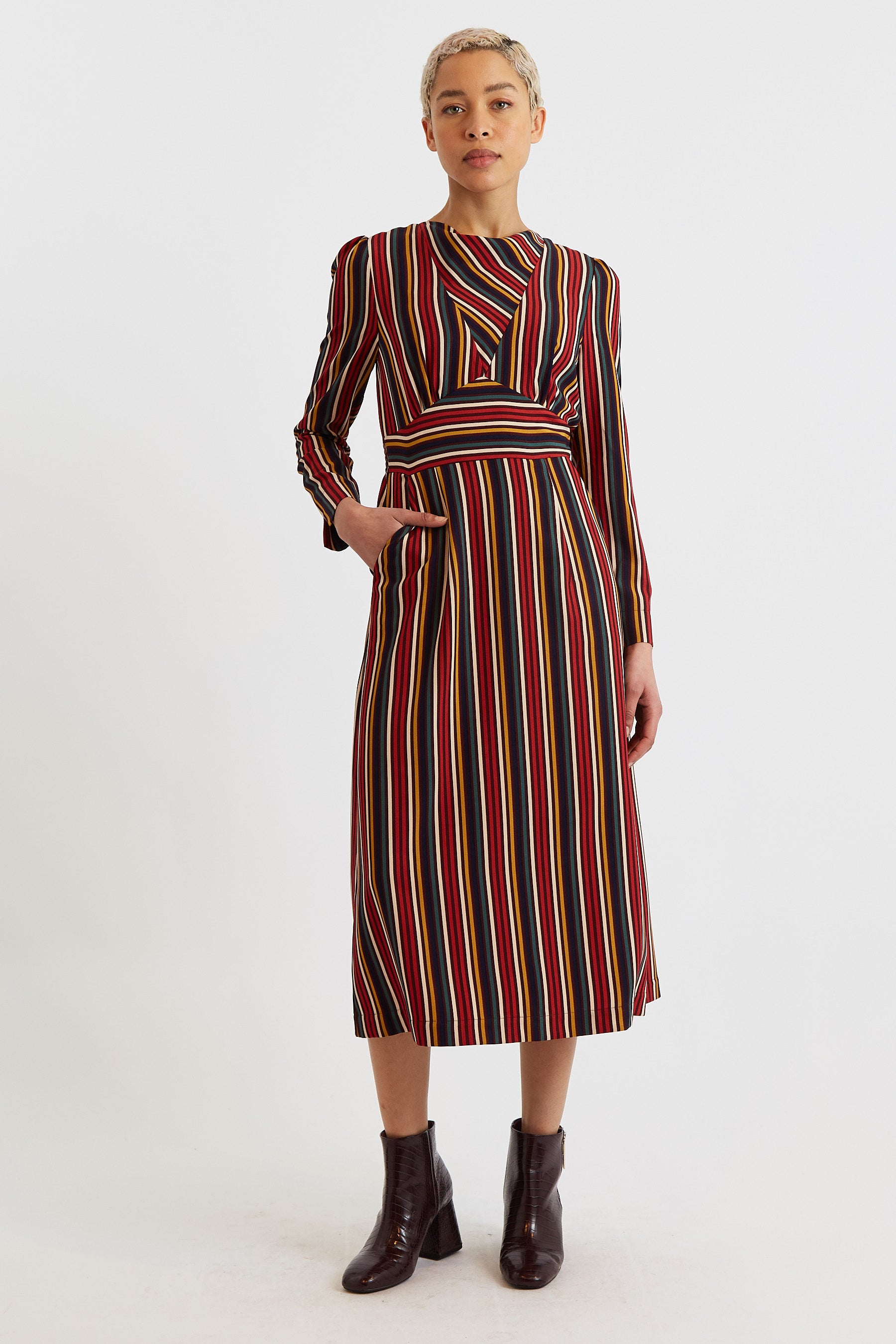 Lua Winter Stripe Long Sleeve Midi Dress - Detail 3
