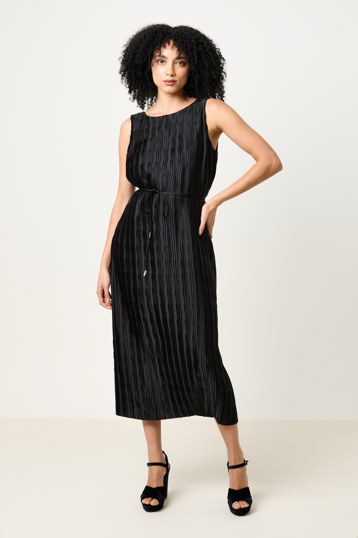 Lumina Pleat Surprise Sleeveless Midi Dress - Black