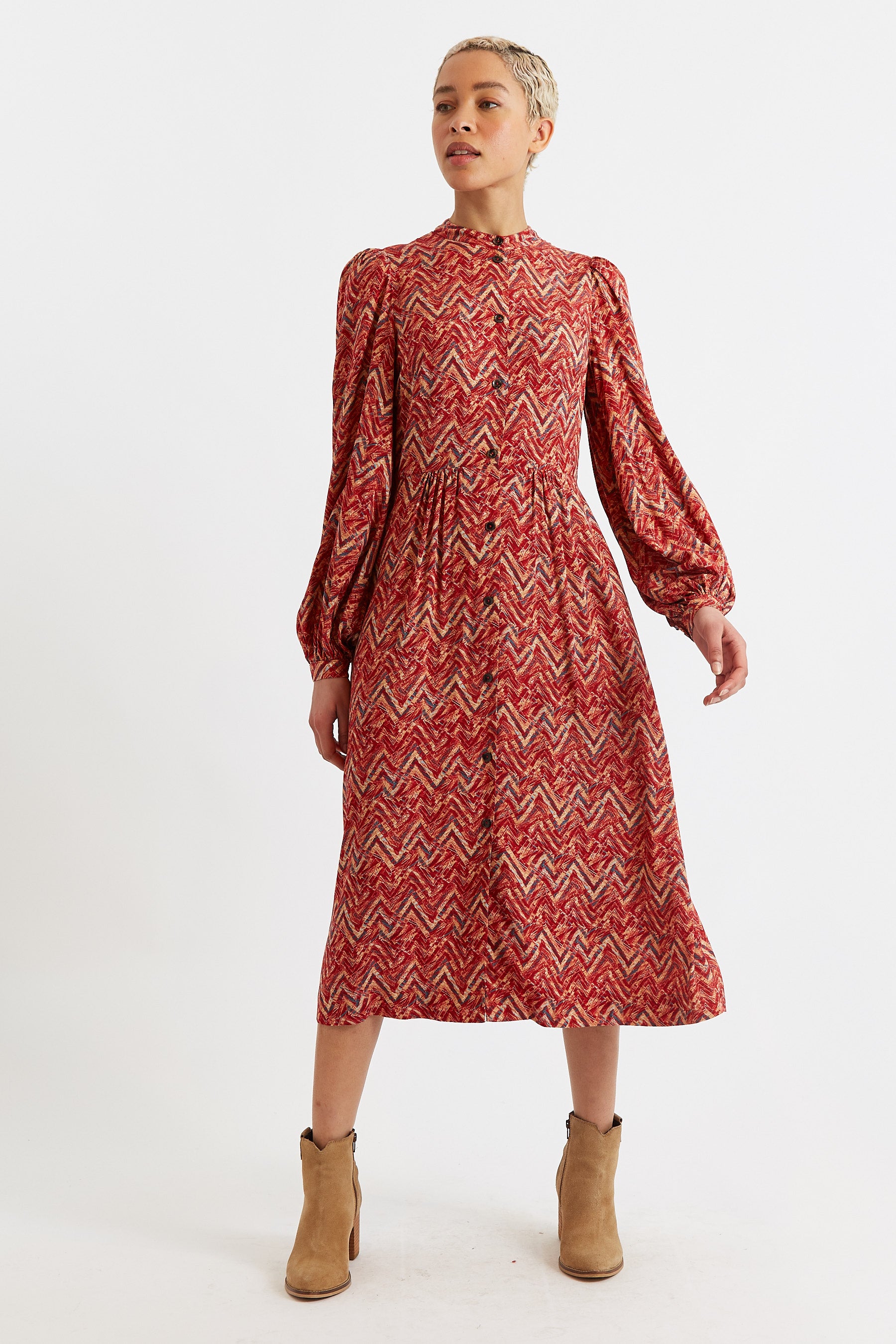 Nayma Art Attack Print Long Sleeve Midi Dress - Red - Detail 3