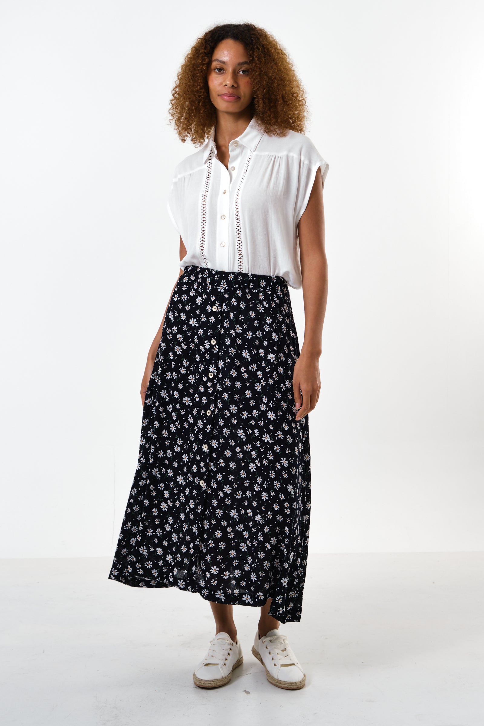 Nese Daisy Drop Print Midi Skirt - Detail 3