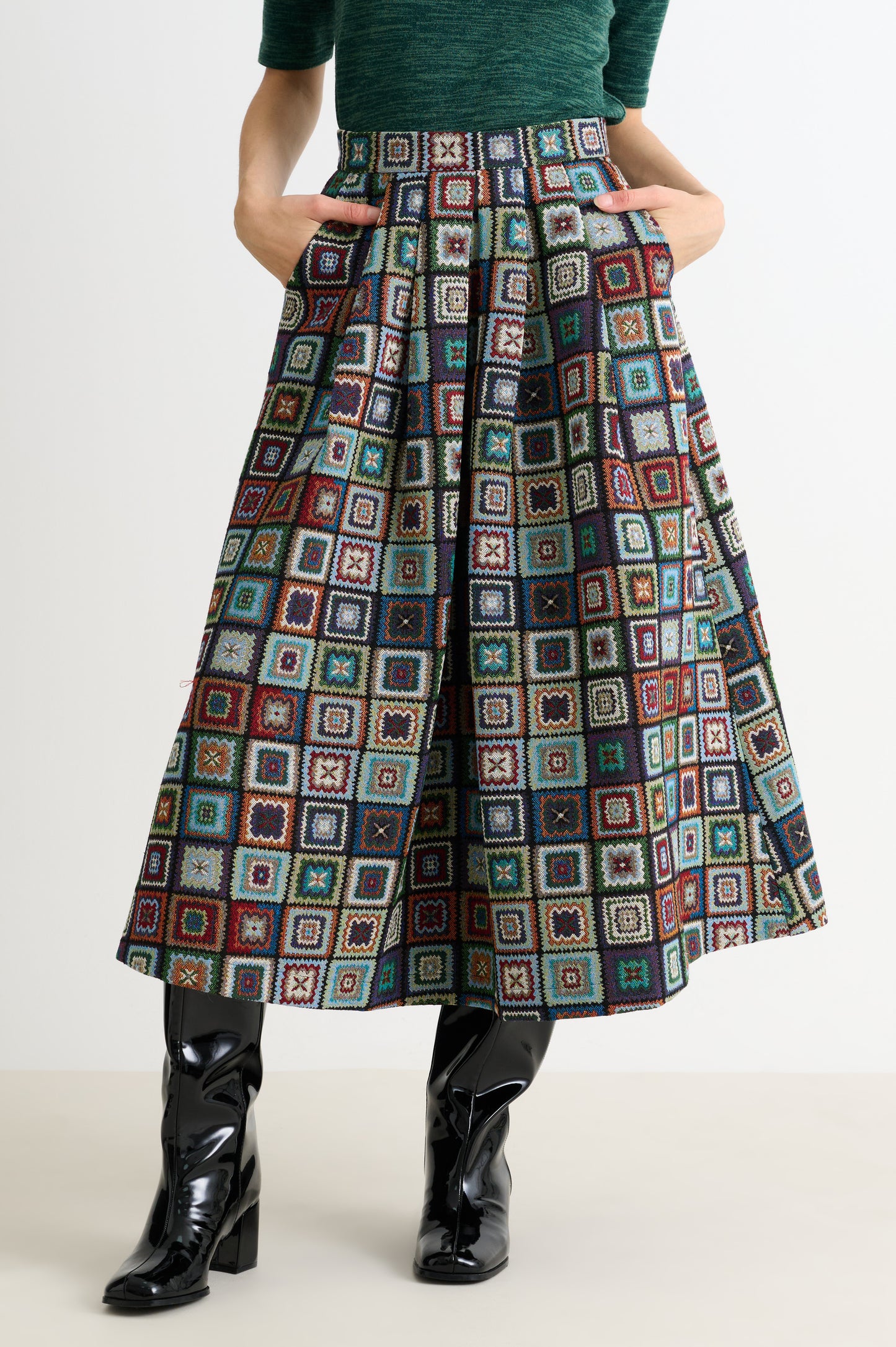 Pasadena 70'S Patch Jacquard Midi Skirt - Multicoloured