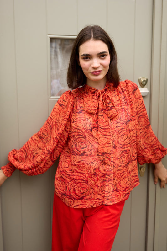 Boo Rosechild Tie Neck Blouse – Apricot