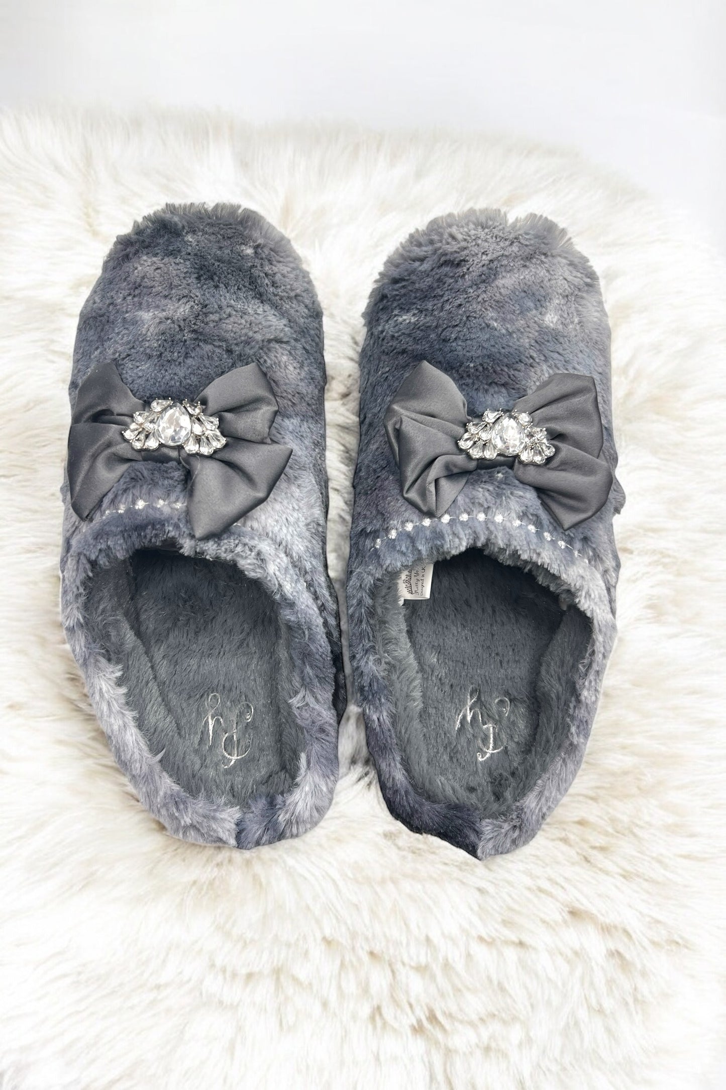 Diamond Bow Faux Fur Slippers