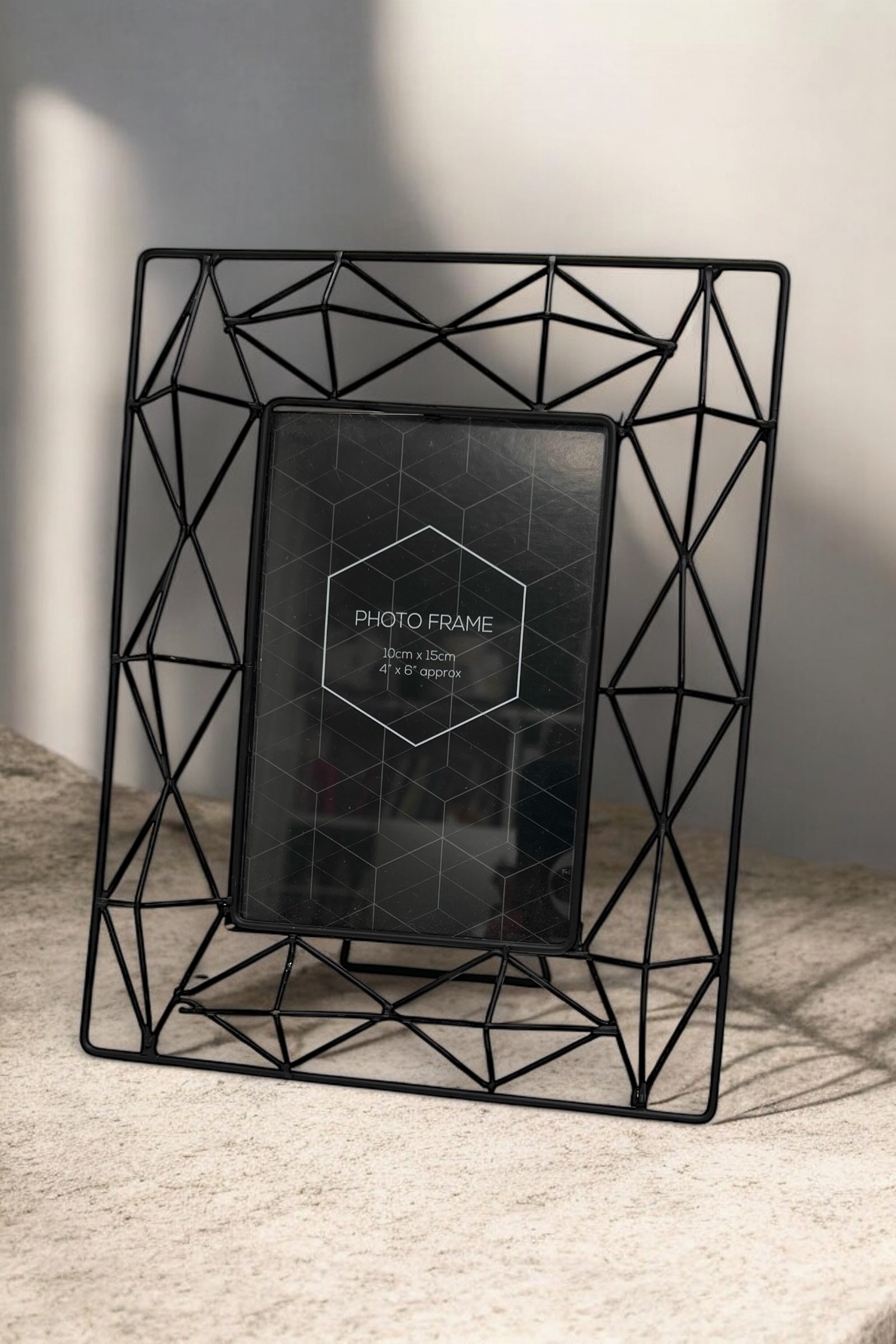 Black Wire Geometric Photo Frame