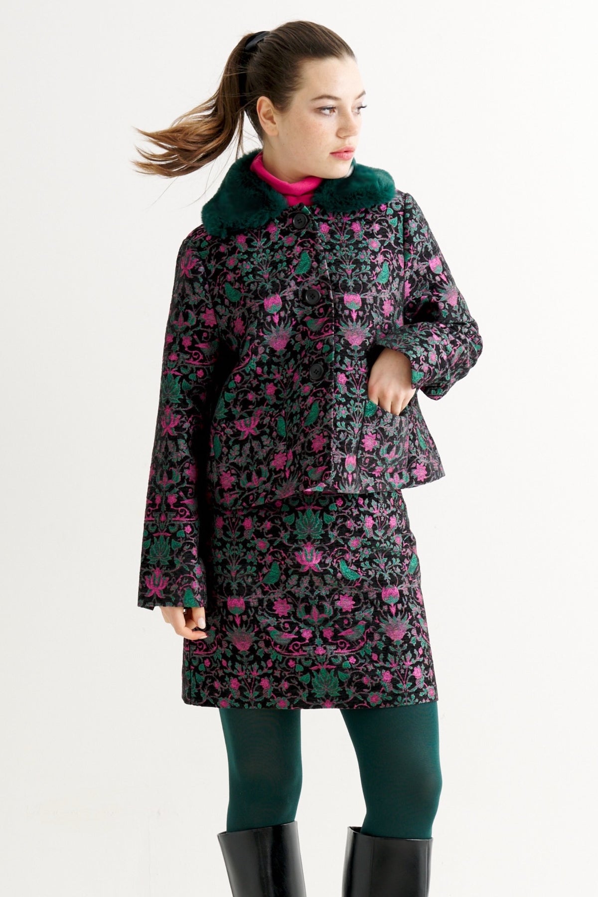 Apple Belle Plume Fur Trim Cropped Jacket