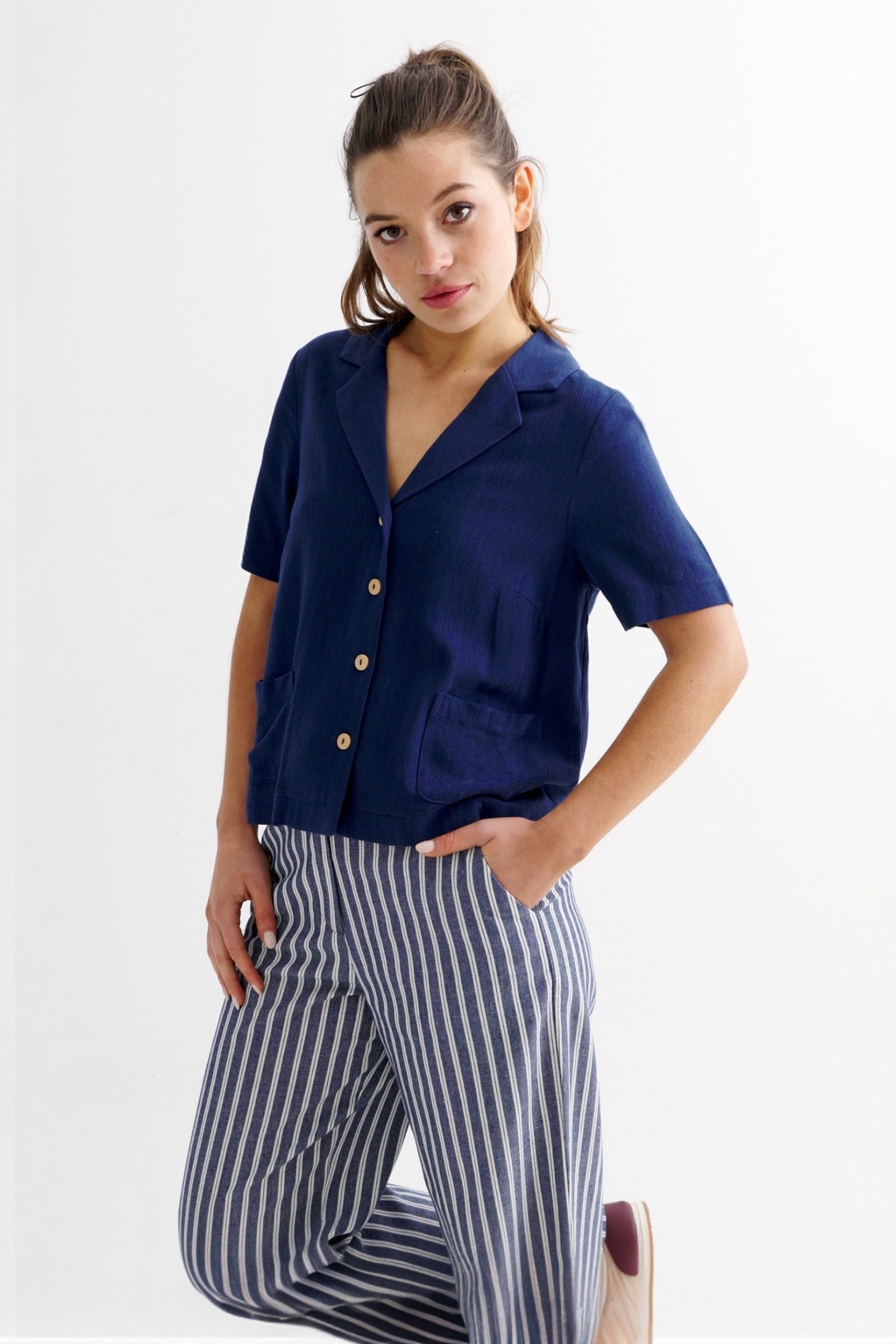 Kit Linen Mix 2 Pocket Short Sleeve Shirt- Navy