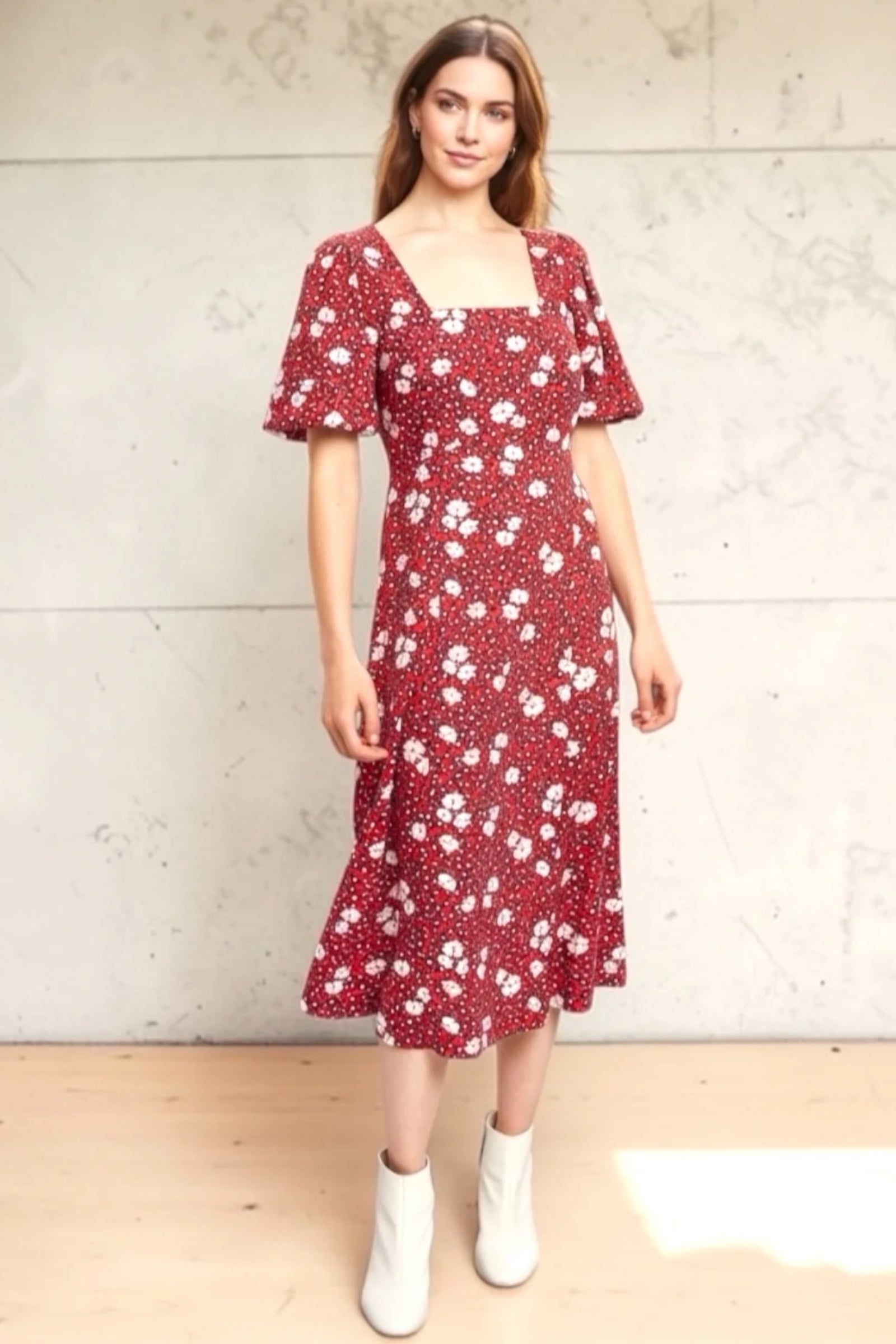 Nadine Roaring Daisy Print Square Neck Balloon Sleeve Midi Dress - Red - Front