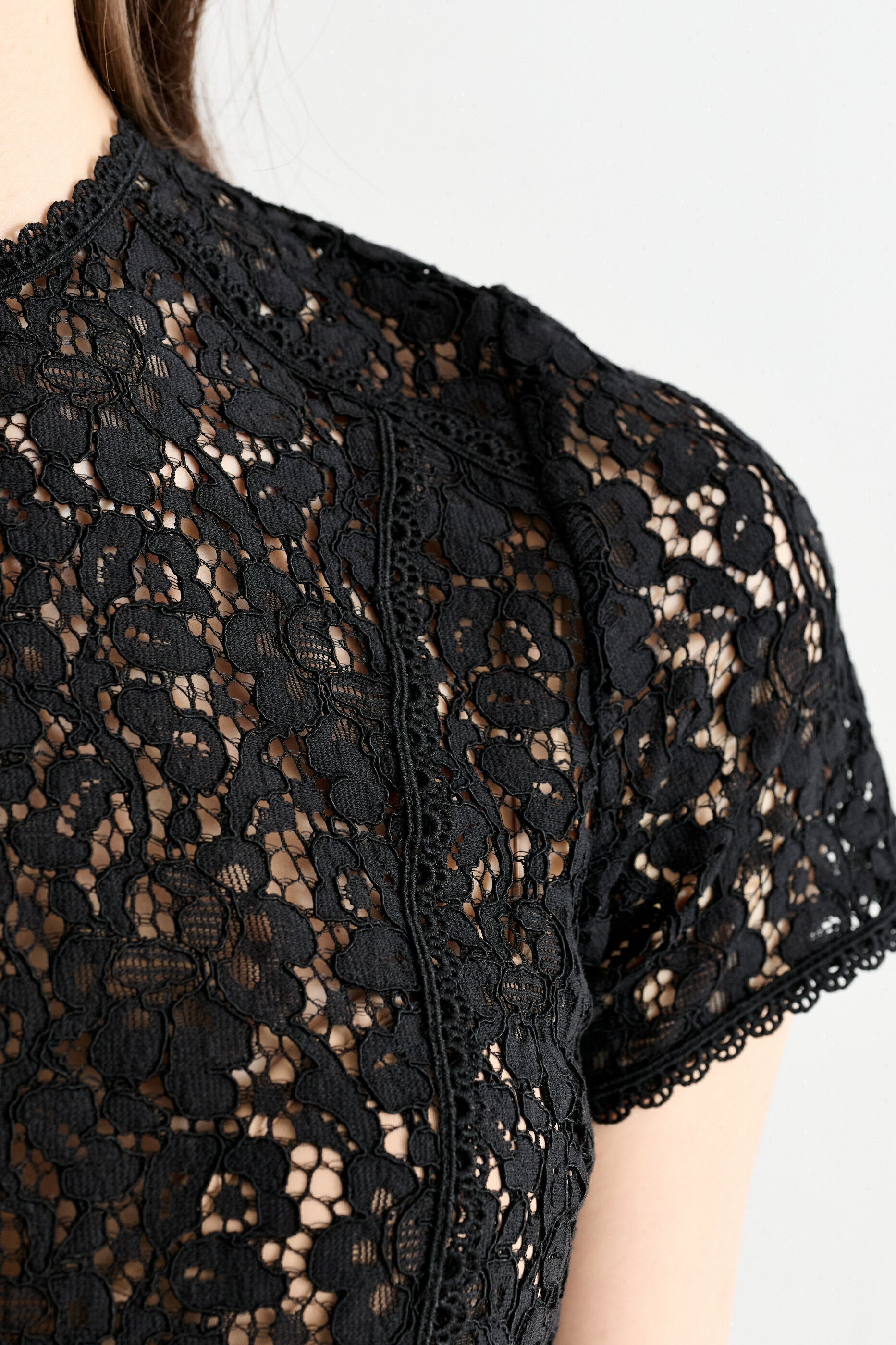 Rufaro Lace Short Sleeve Blouse - Black