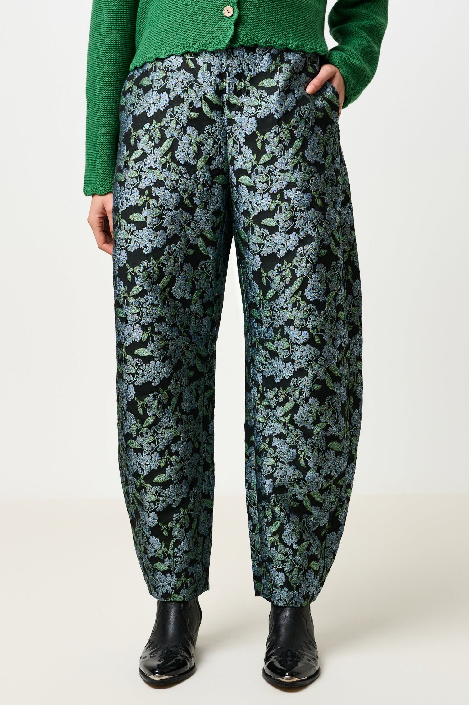 Sutton Blossom Jacquard Barrel Trouser
