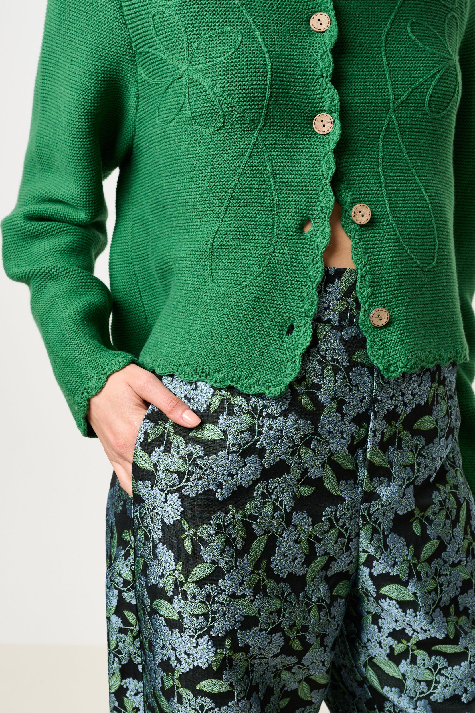 Sutton Blossom Jacquard Barrel Trouser