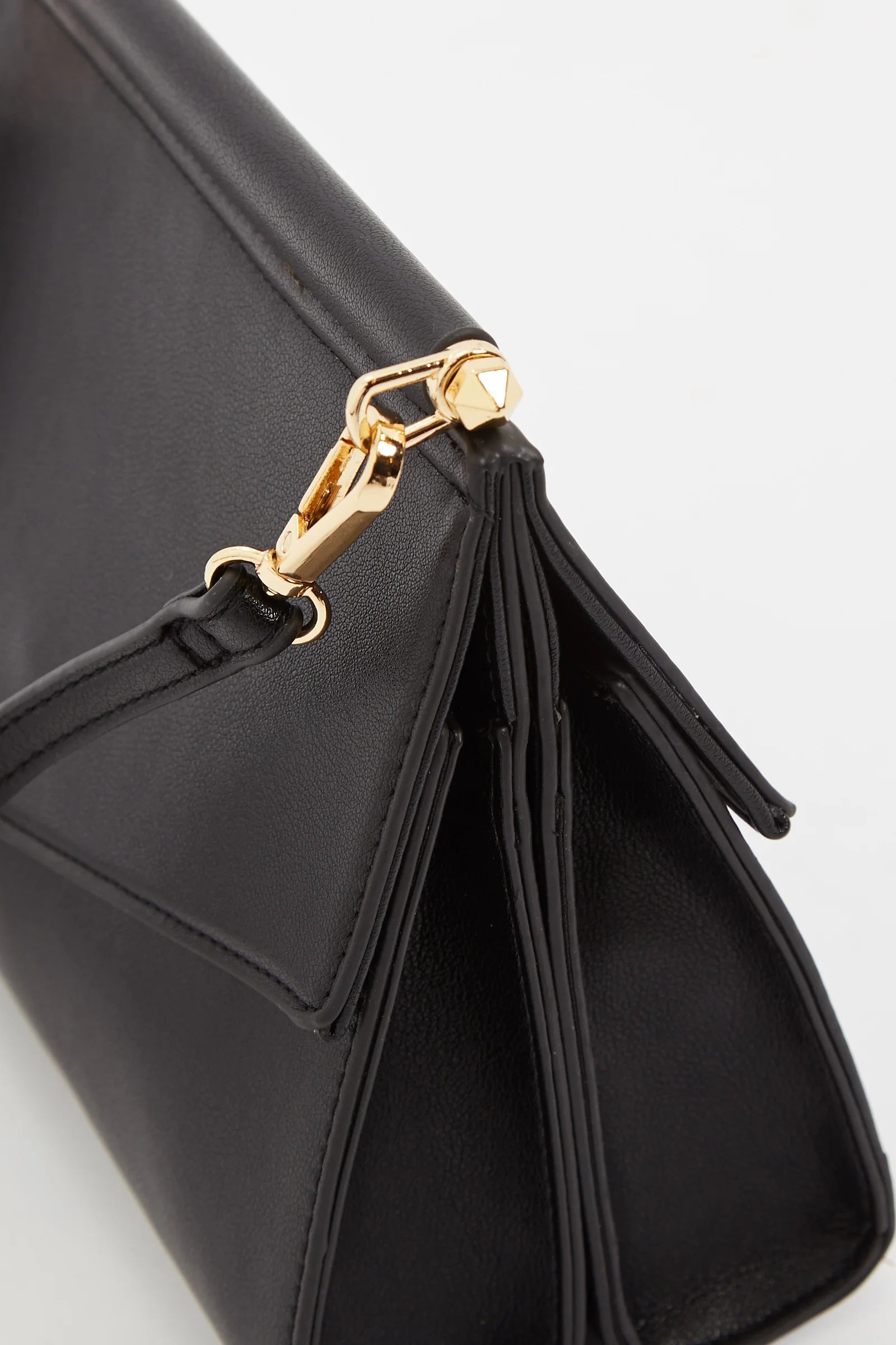 Thea Crossbody Bag in Black - Detail 3