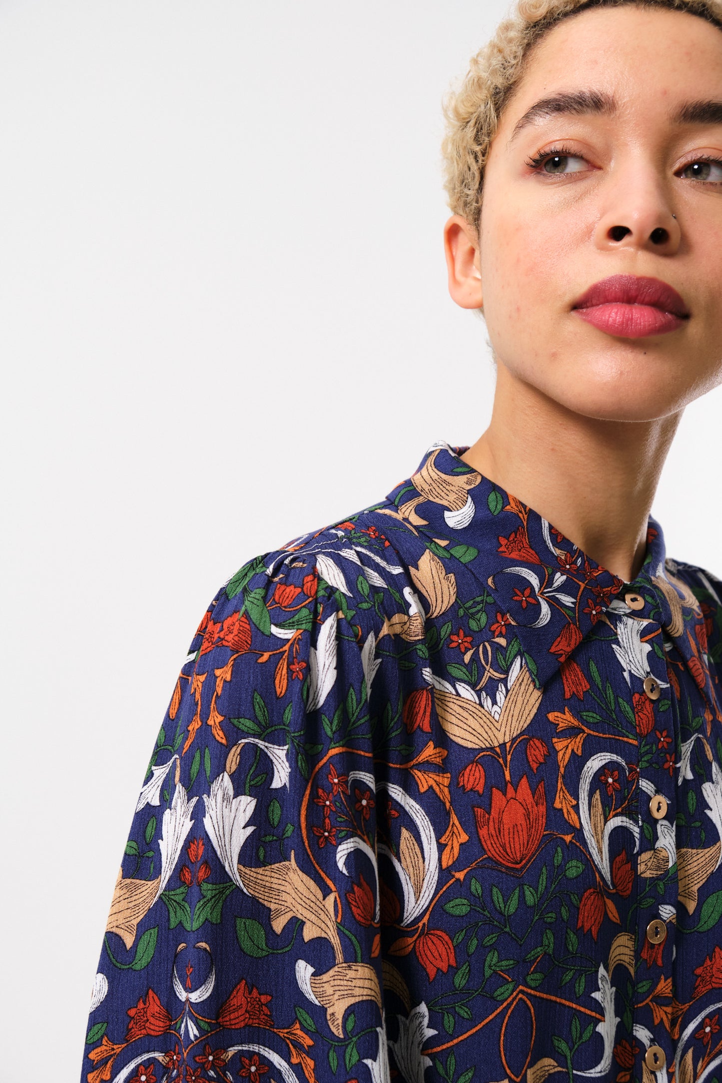 Tifenn Arts & Crafts Print Shirt