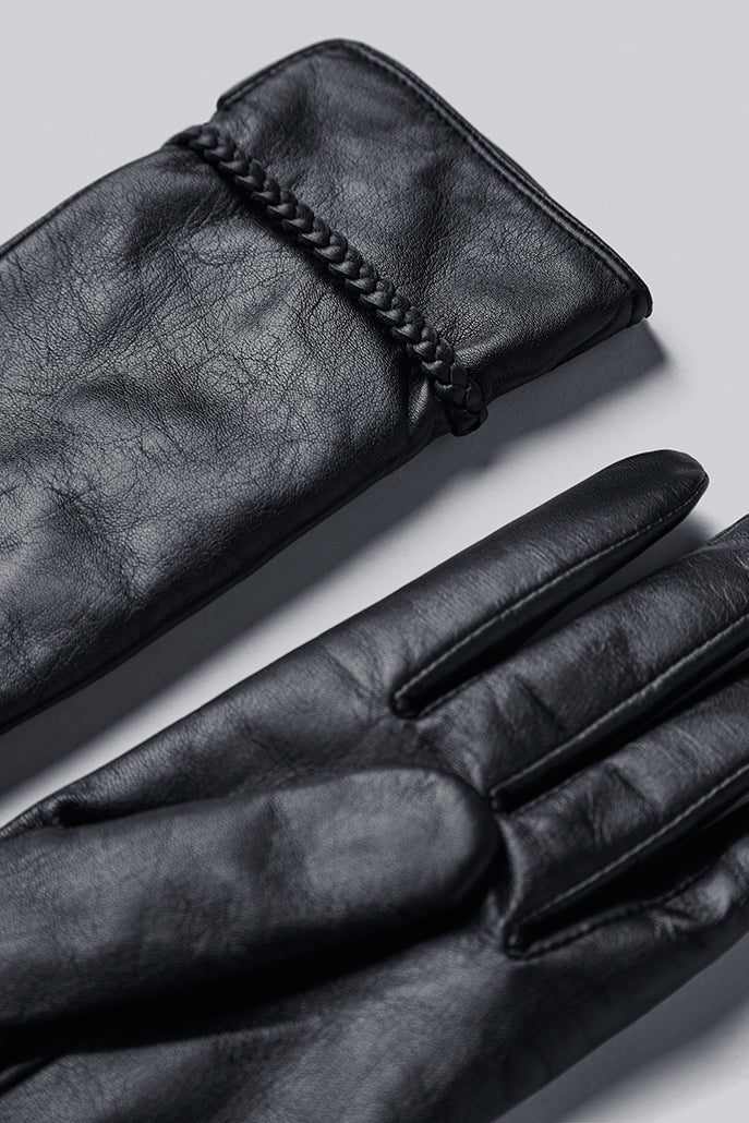 Tema Black Leather Gloves