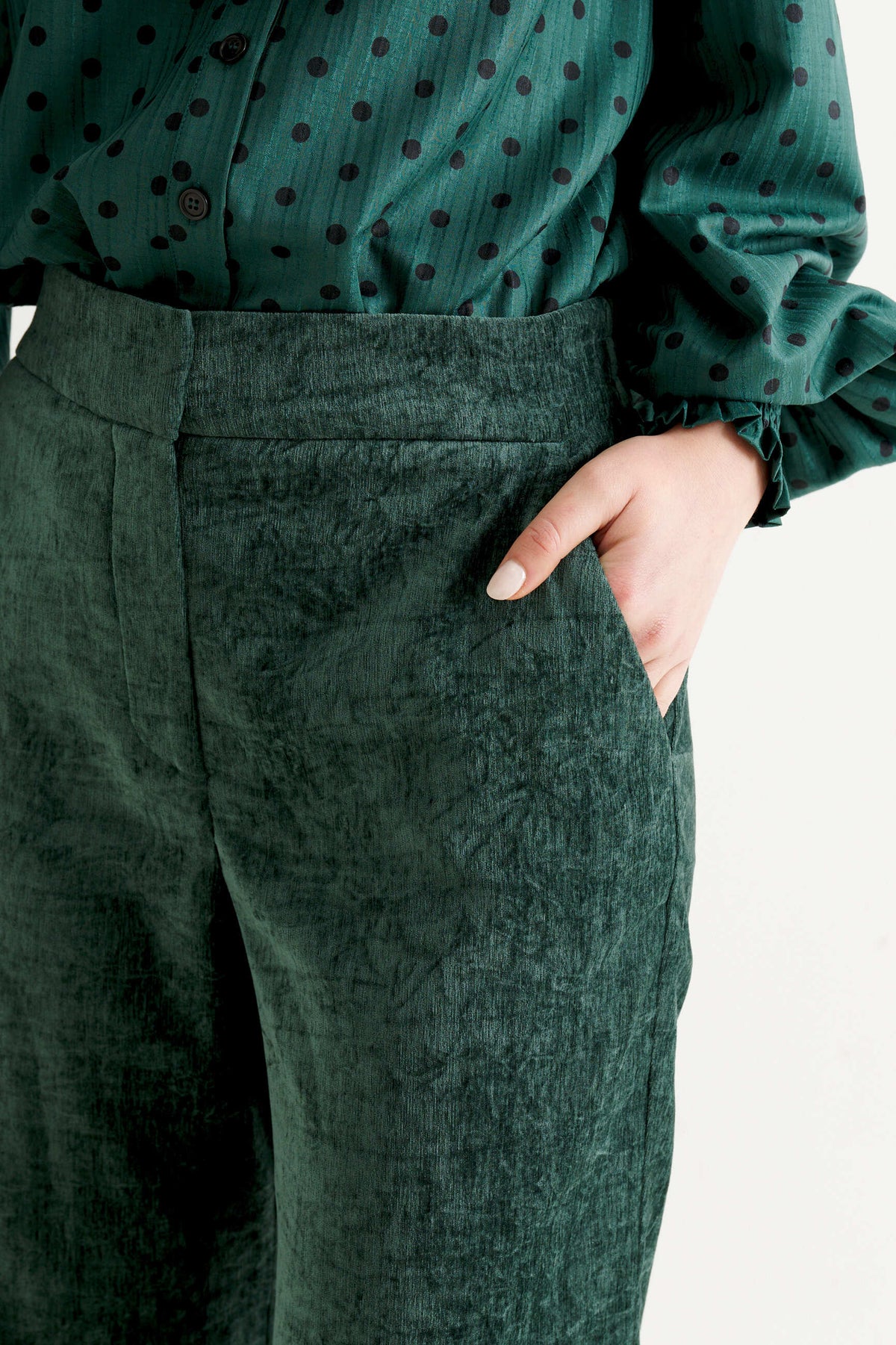 Tilde Matte Velvet Straight Cut Trouser - Forest Green
