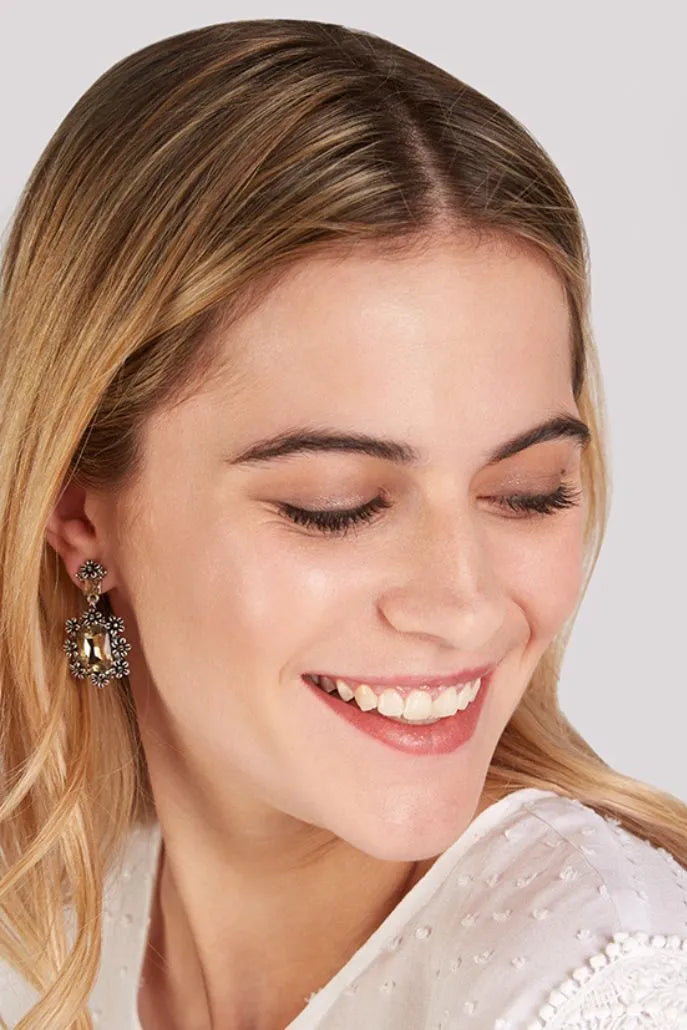 Jenifer Black Stone Drop Earrings