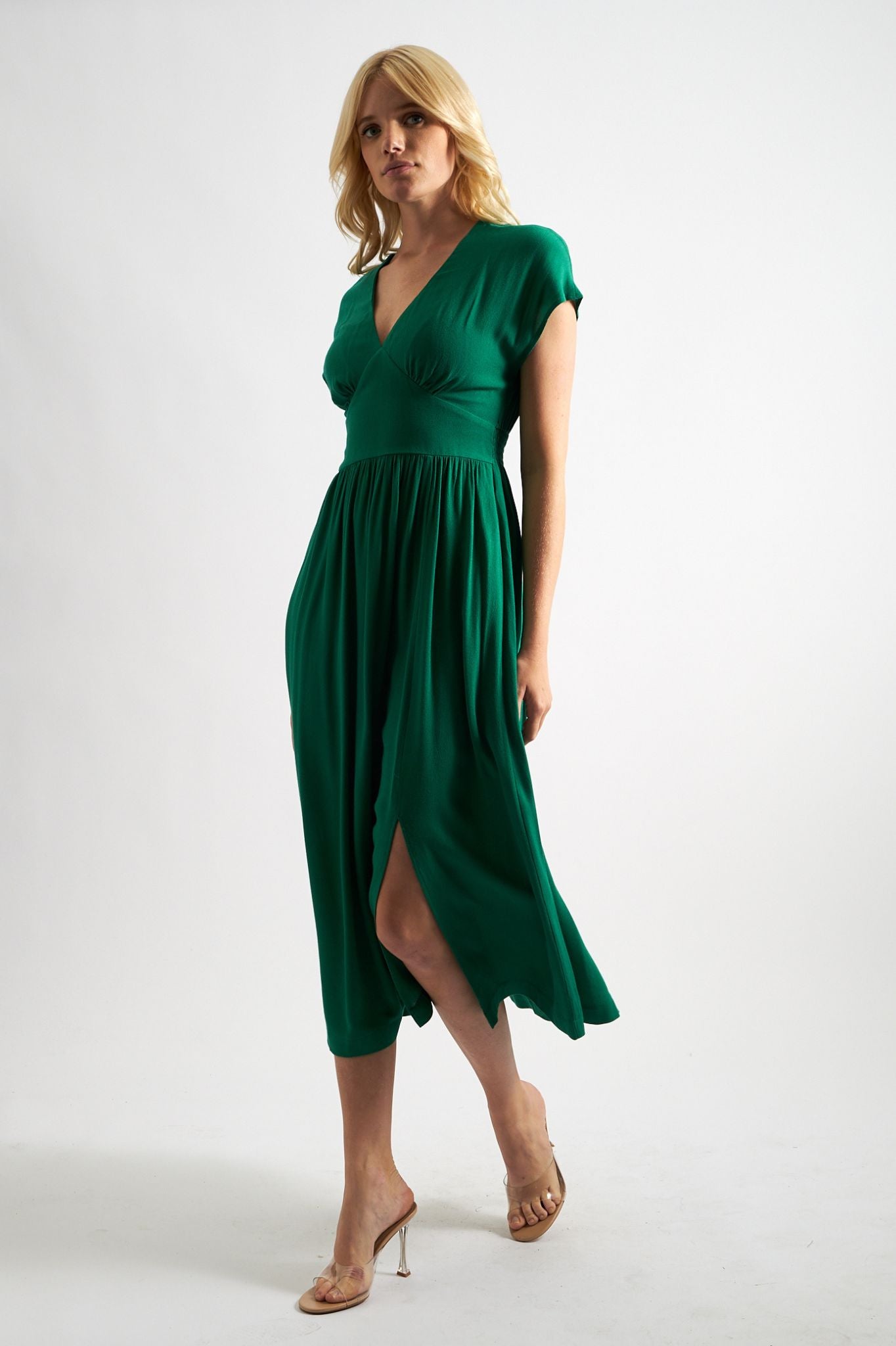 Unity Moss Crepe V-Neck Midi Dress - Green - Detail 3