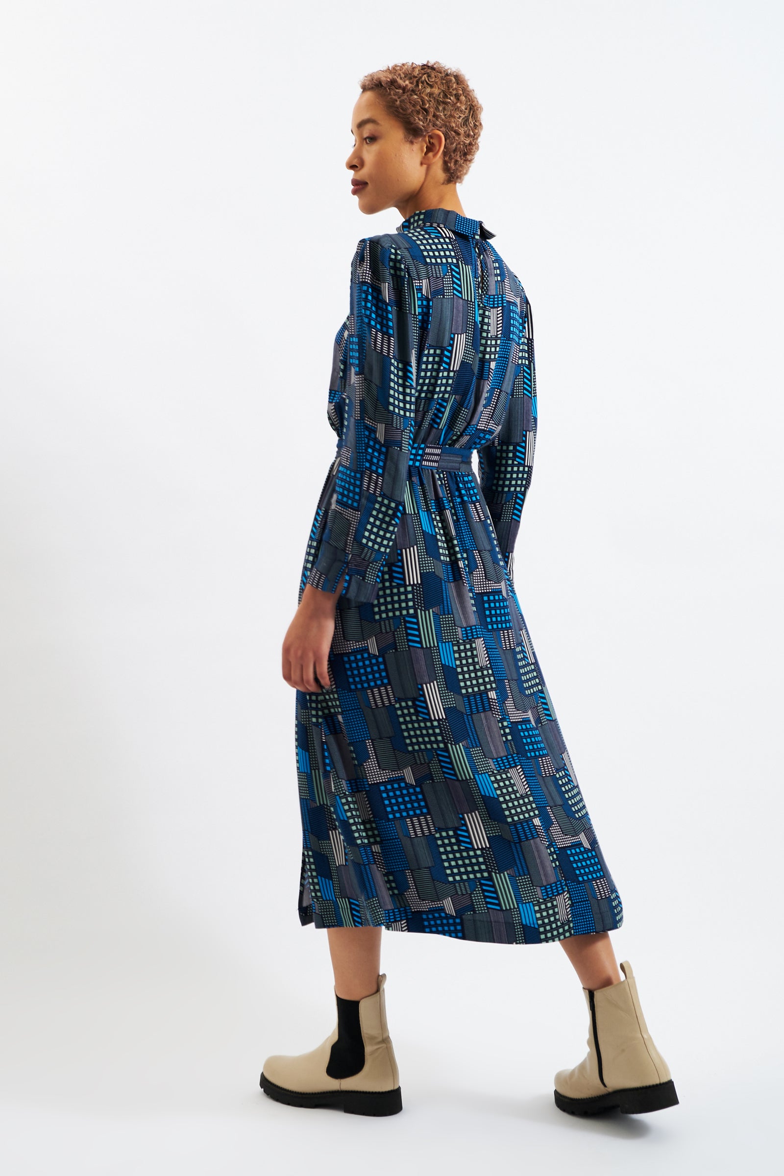 Ygritte Geo City Print Long Sleeve Midi Dress - Detail 1