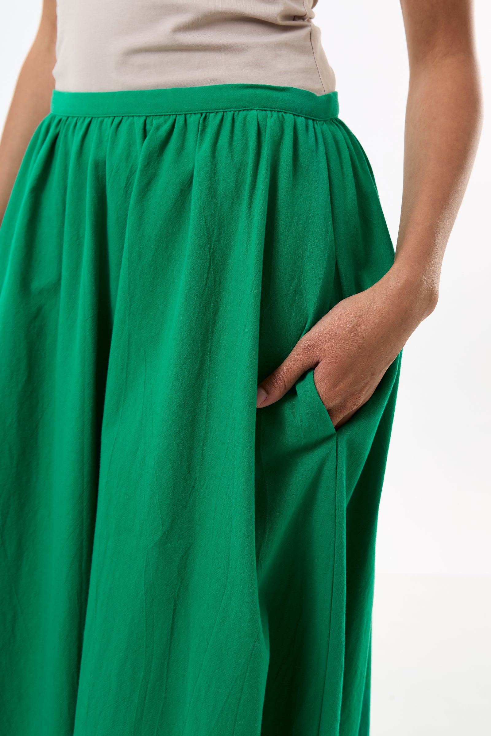 Zoeline Recycled Cotton Midaxi Skirt - Green - Detail 1