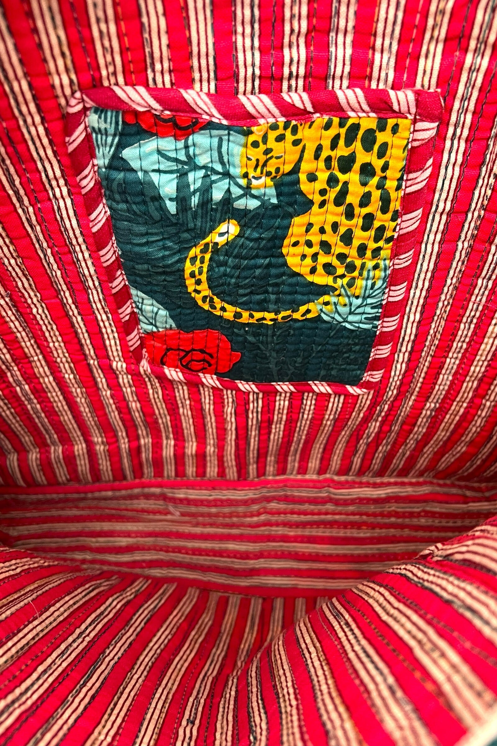 Leopard & Roses Quilted Large Tote Bag - Detail 1