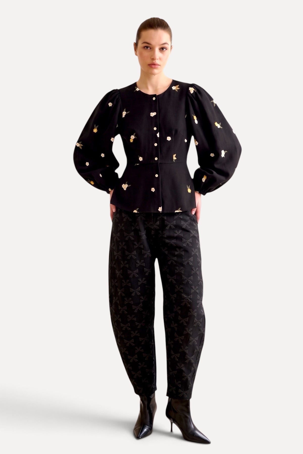 Clementine Daisy Embroidered Tweed Long Sleeve Jacket  – Black