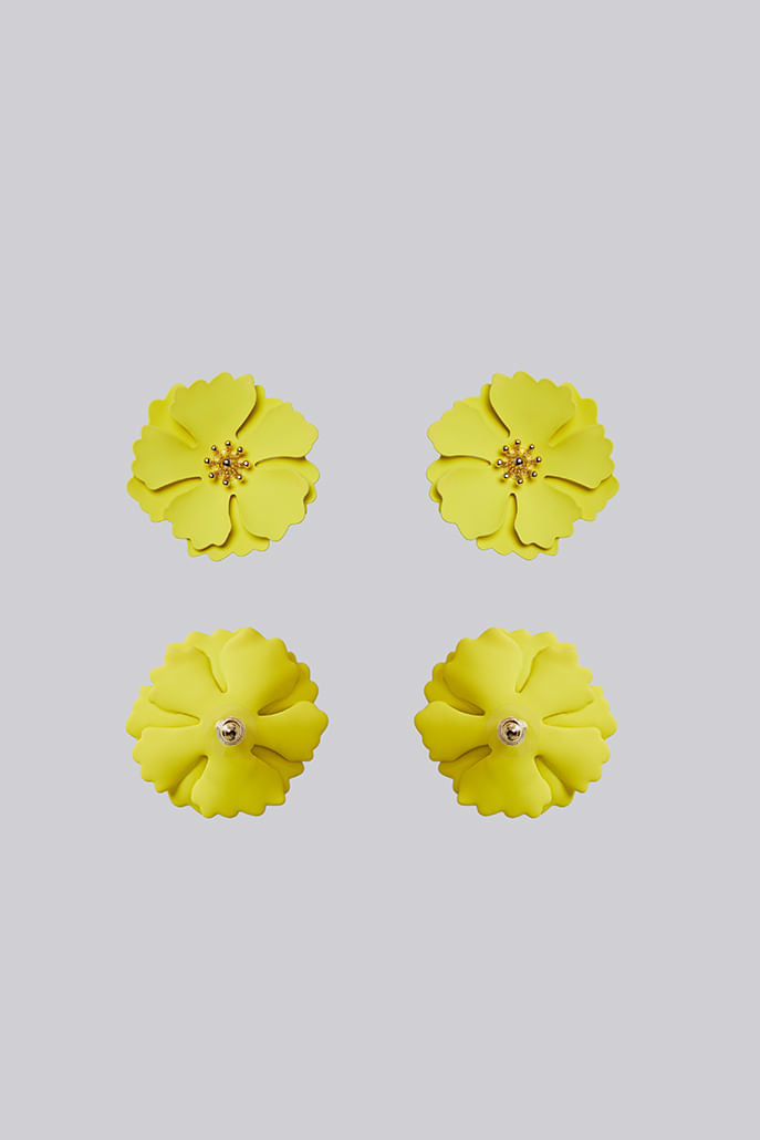 Jalicia Flower Stud Earrings - Yellow