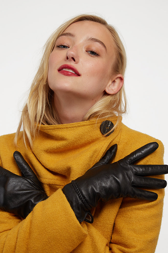 Tema Black Leather Gloves