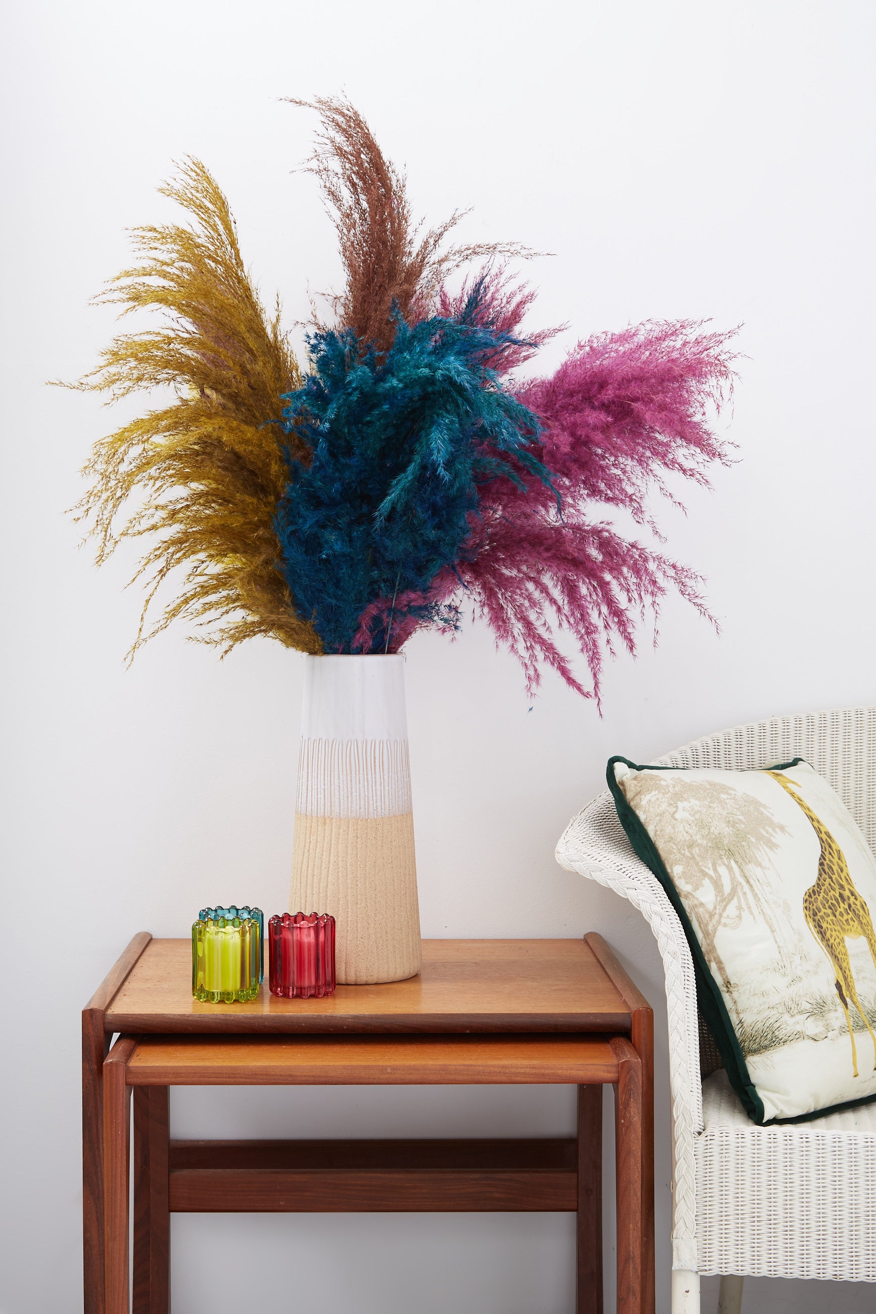 3 Stems of Petrol Dried Pampas Grass - Detail 2