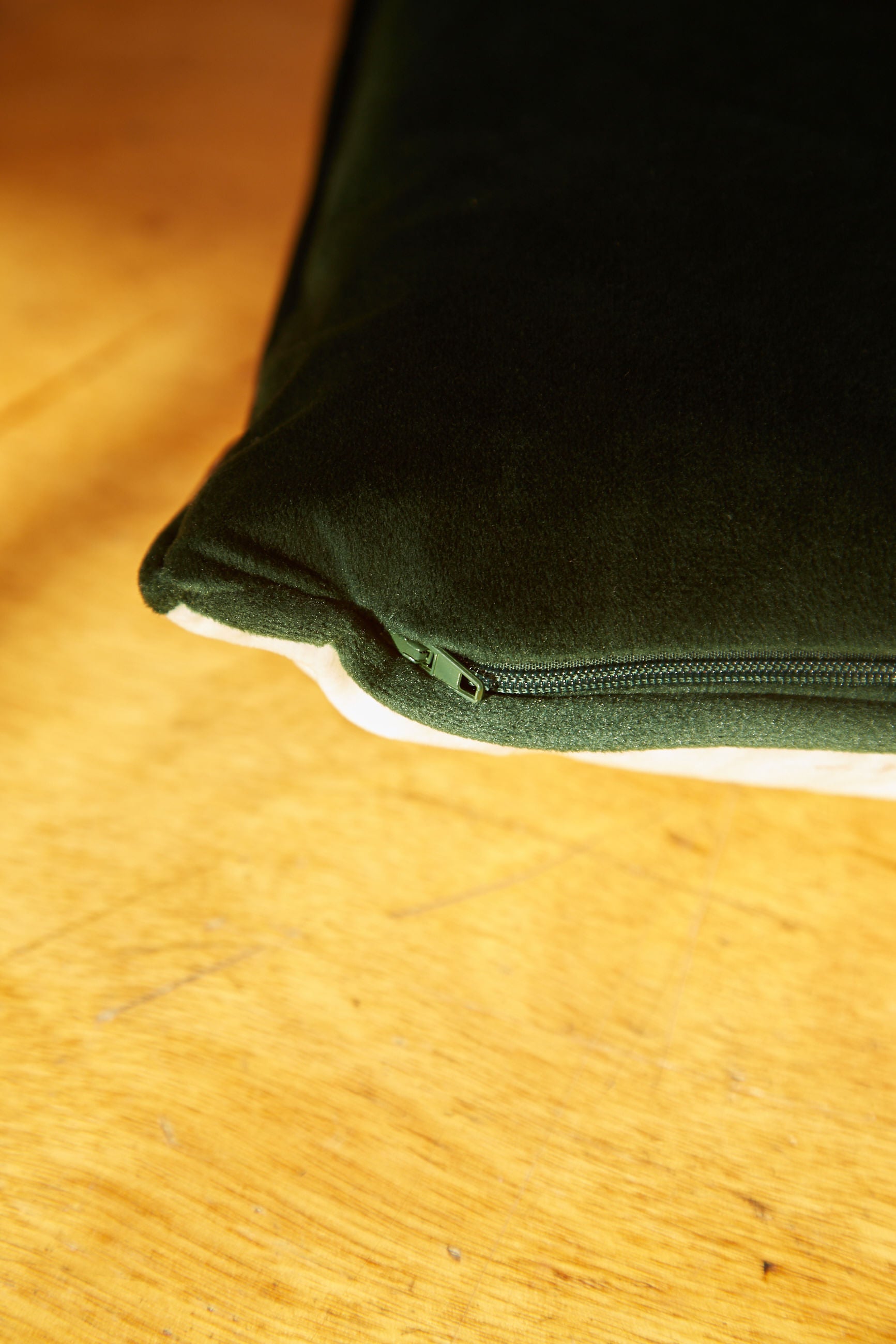 Elephant Printed Velvet Cushion - Detail 1