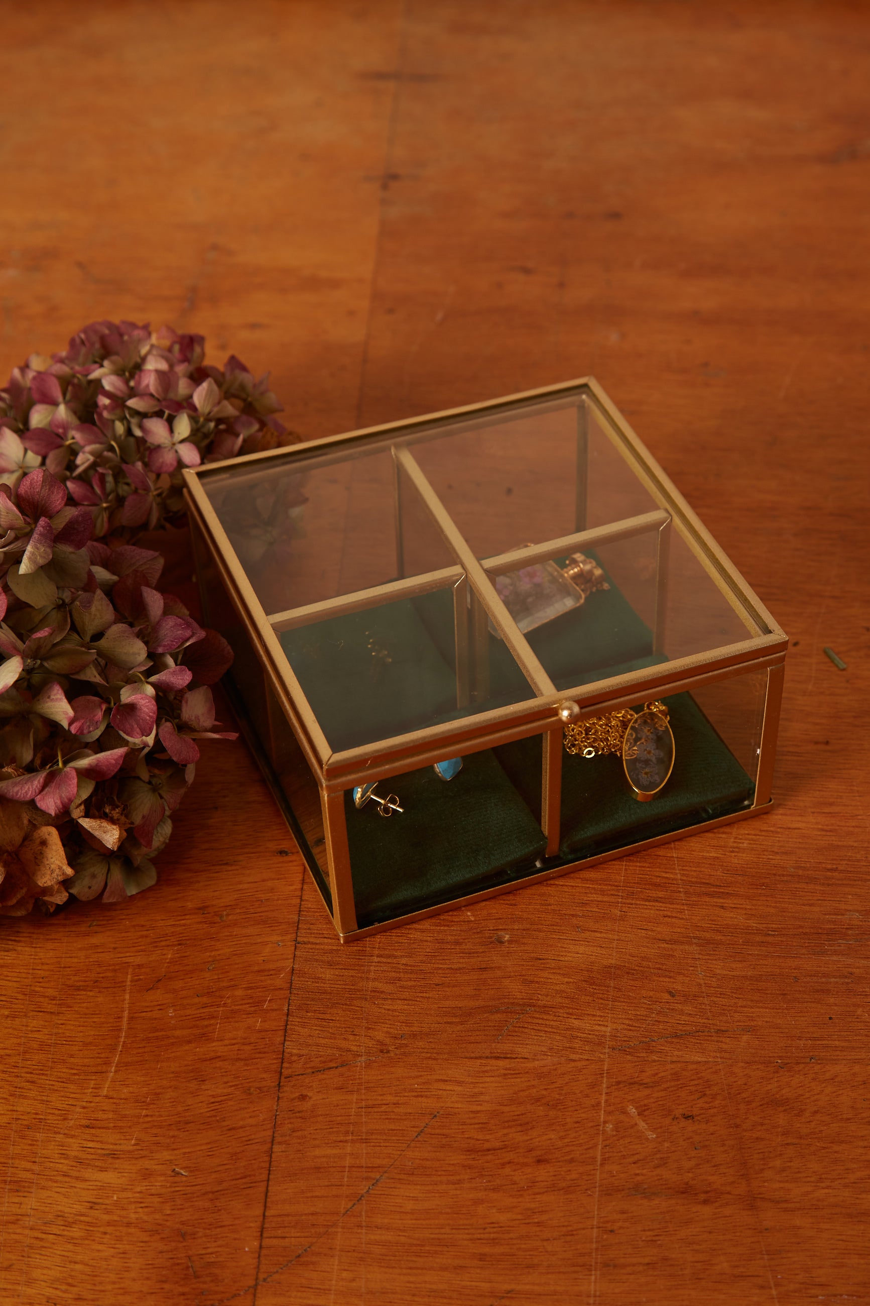 Four Section Velvet Lined Glass Trinket Box - Green