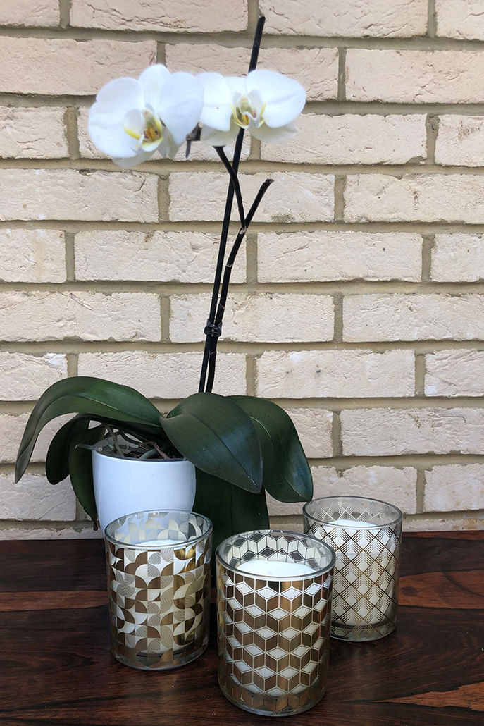 Large Gold Chevron Deco Candle