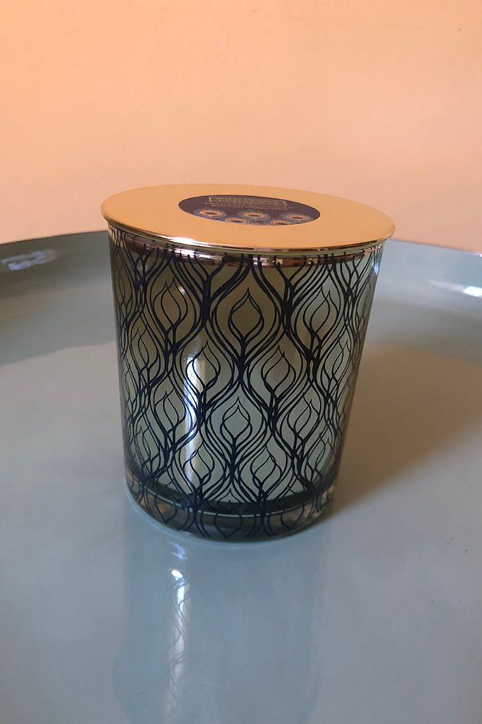 Wild Pear Patchouli Scented Peacock Design Candle Lid