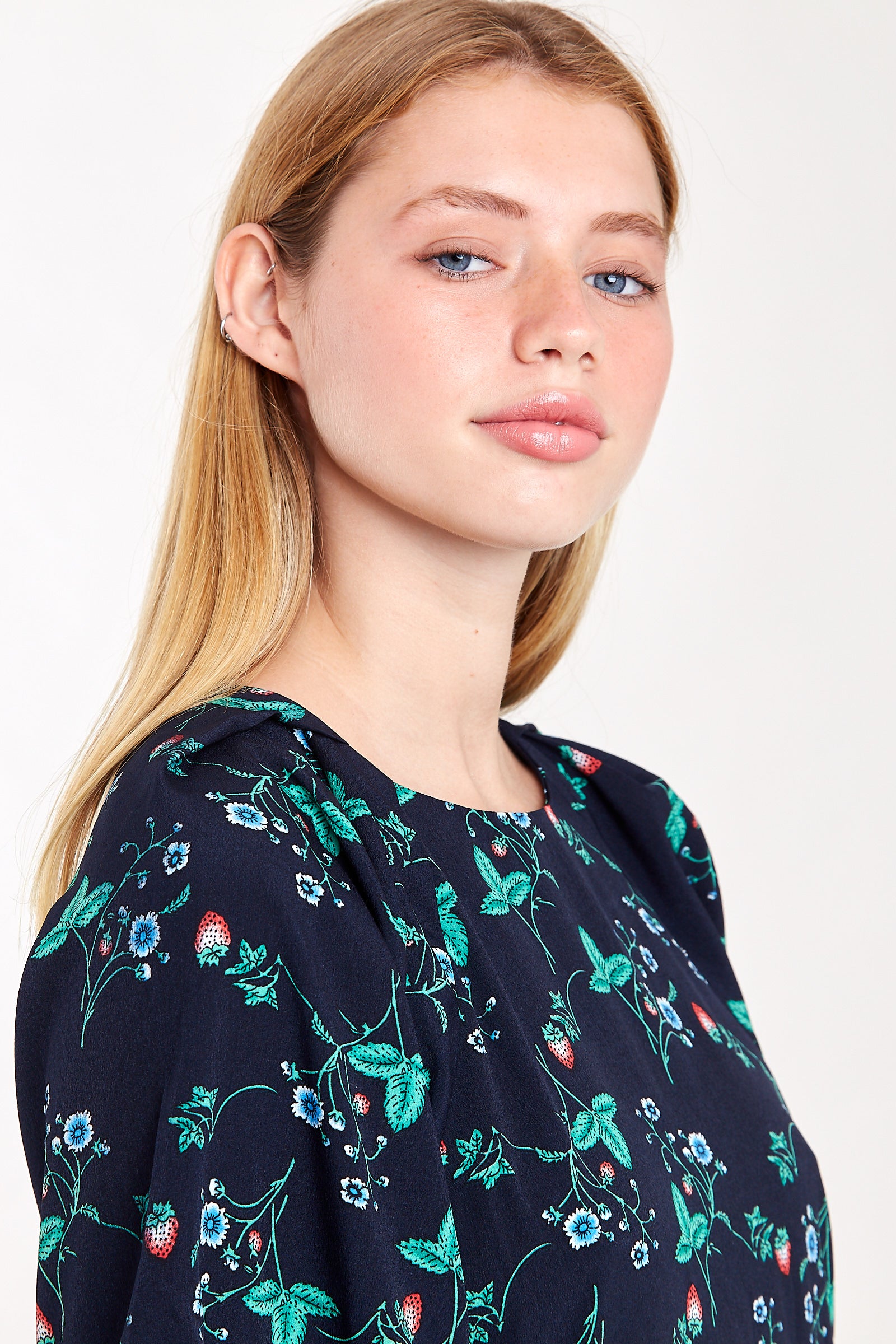 Lauryn Strawberry Print Short Sleeve Dress - Styled