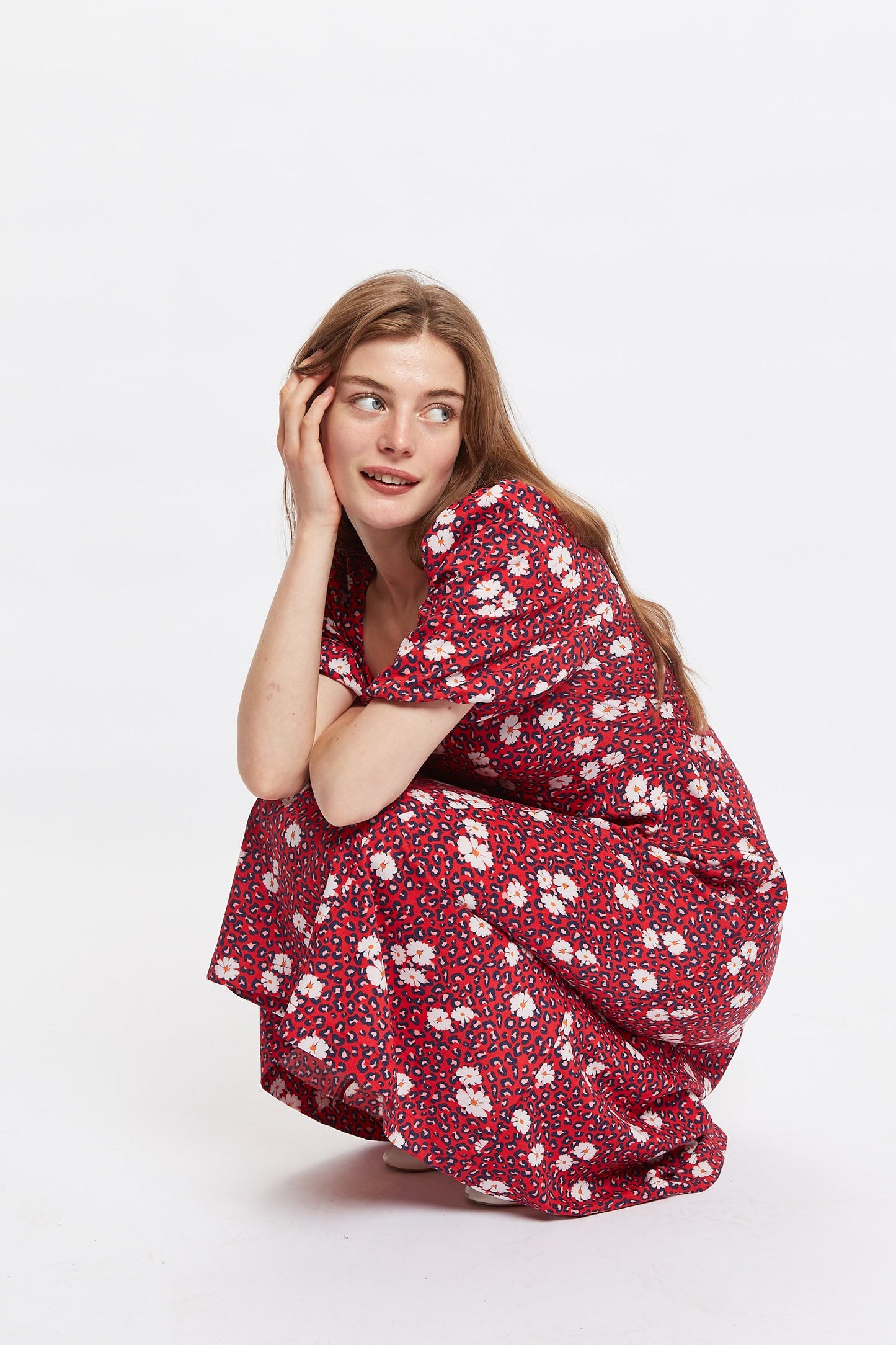 Nadine Roaring Daisy Print Square Neck Balloon Sleeve Midi Dress - Red