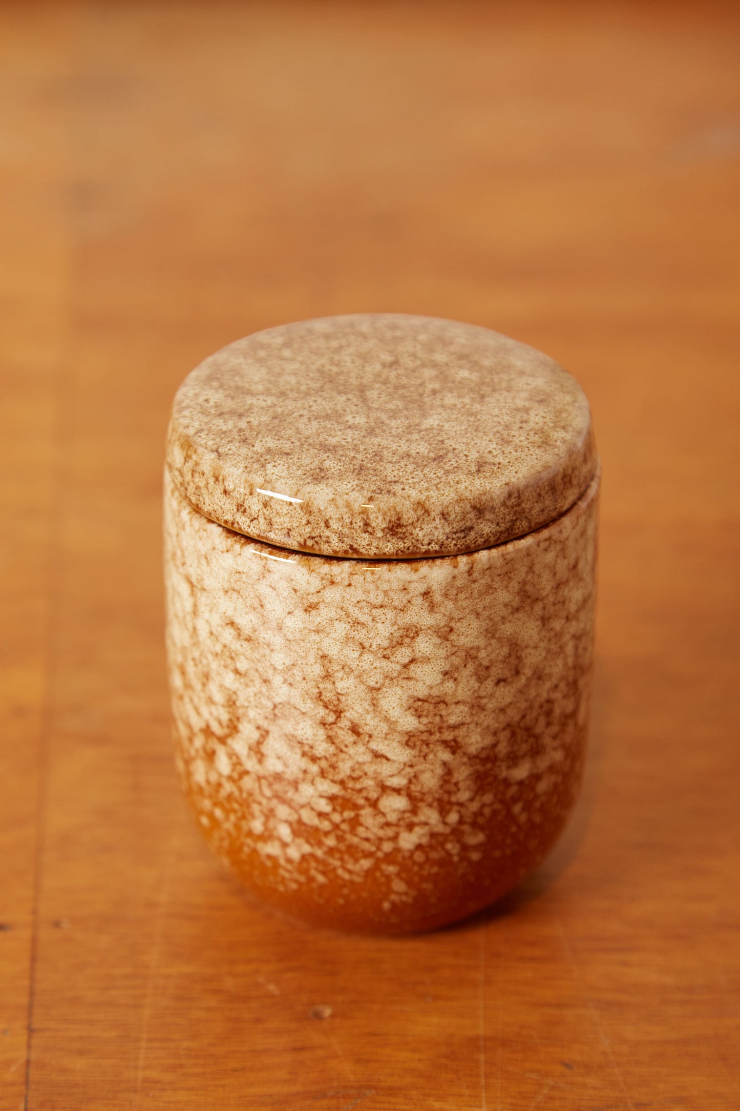 Ombre Stoneware Candle With Lid